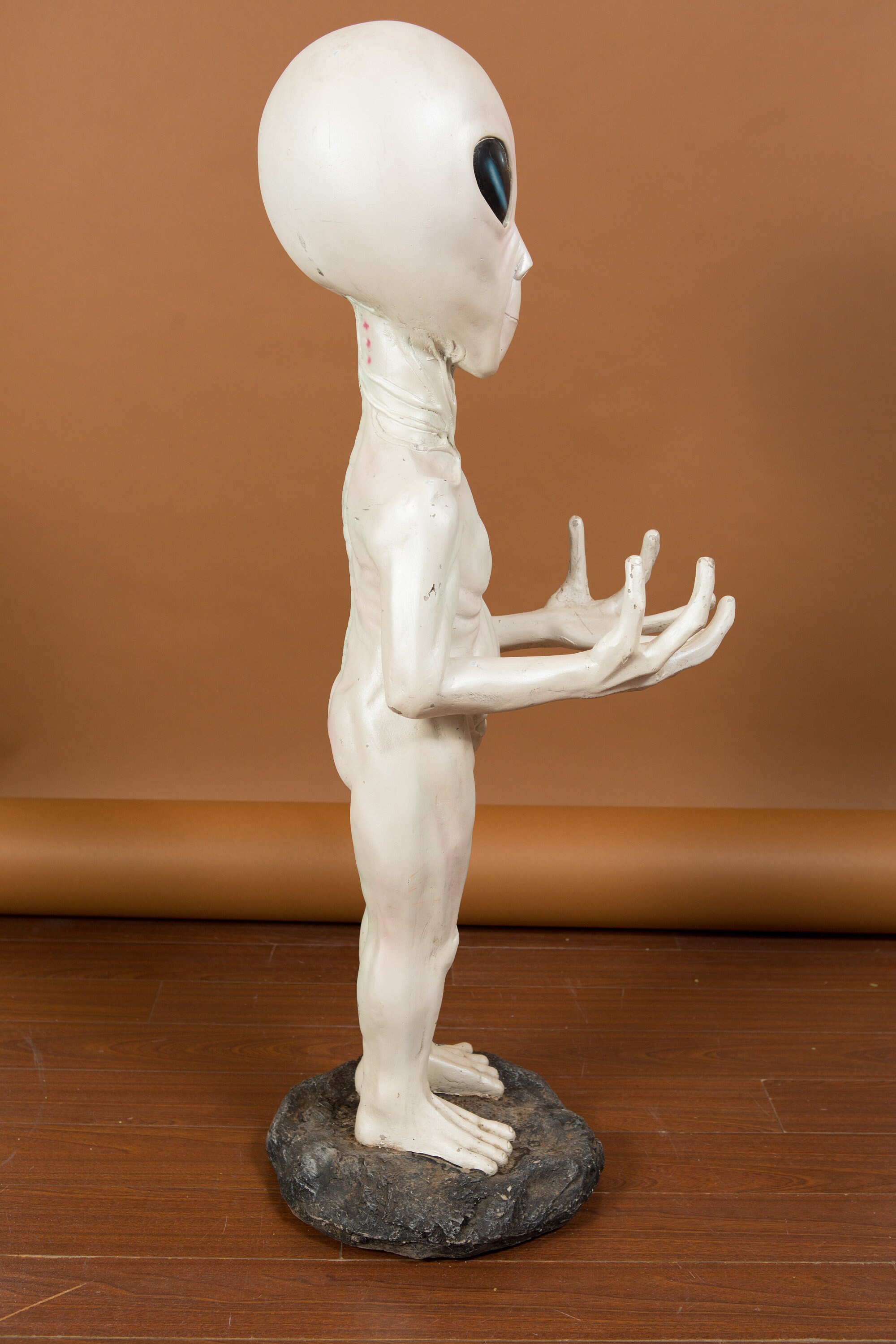 Vintage Alien Statue 38 Large Life size Extraterrestrial Reptilian