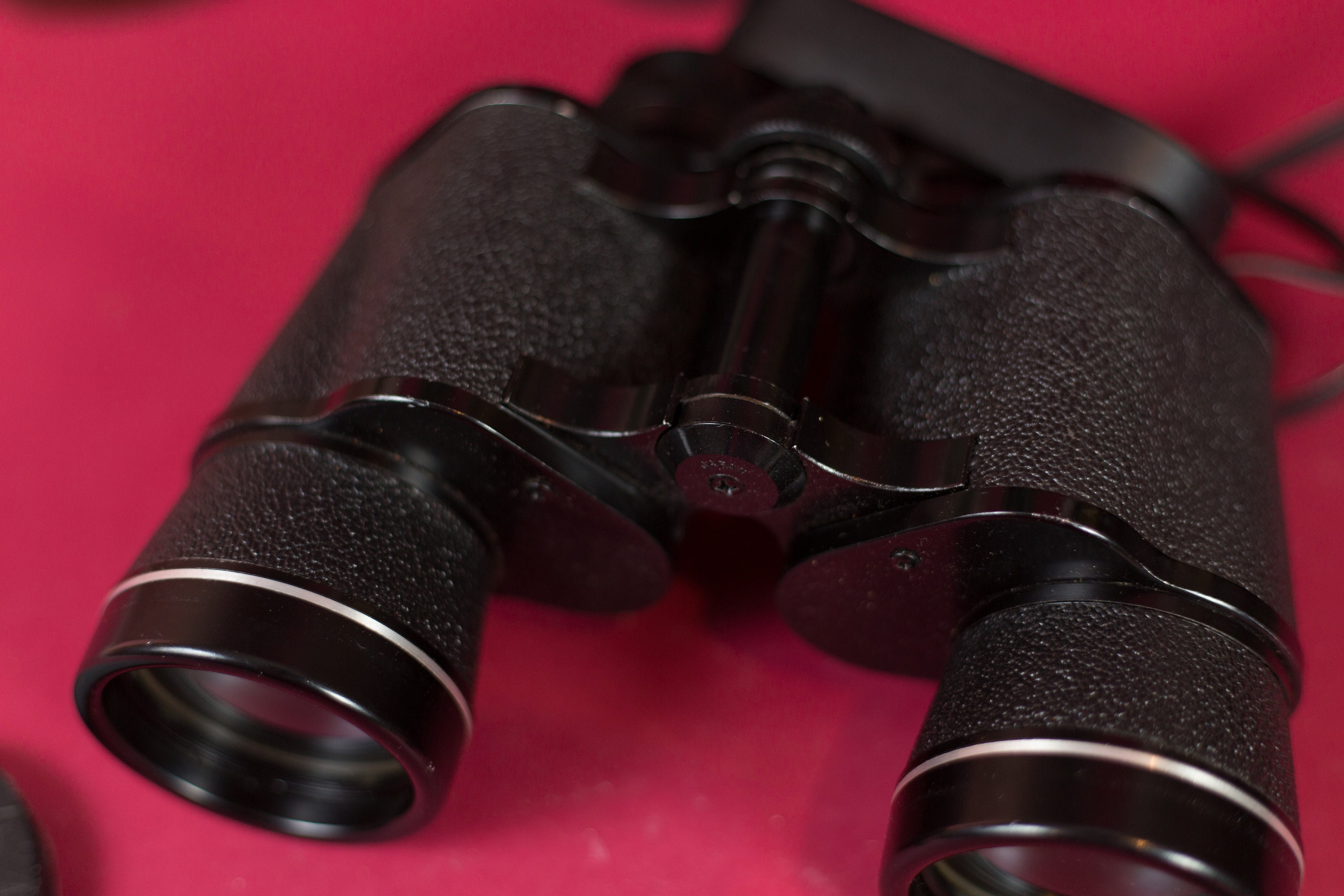 Vintage Binoculars Sears Wide Angle Coated Optics 8 x 50mm 430 feet