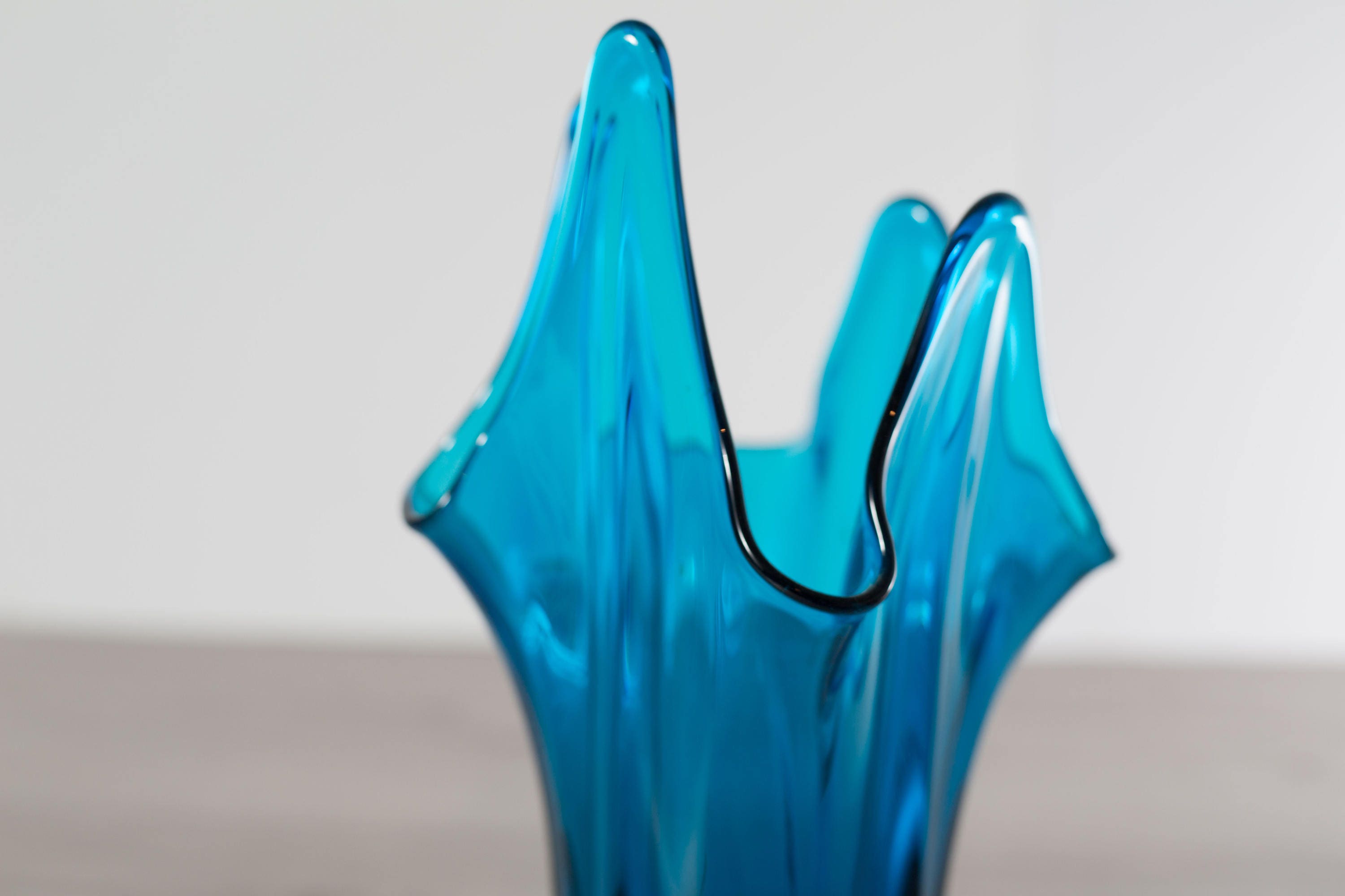 Handkerchief Pedestal Vase Ocean Blue Petal Art Glass Vase / Viking Glass Handblown Wave Style