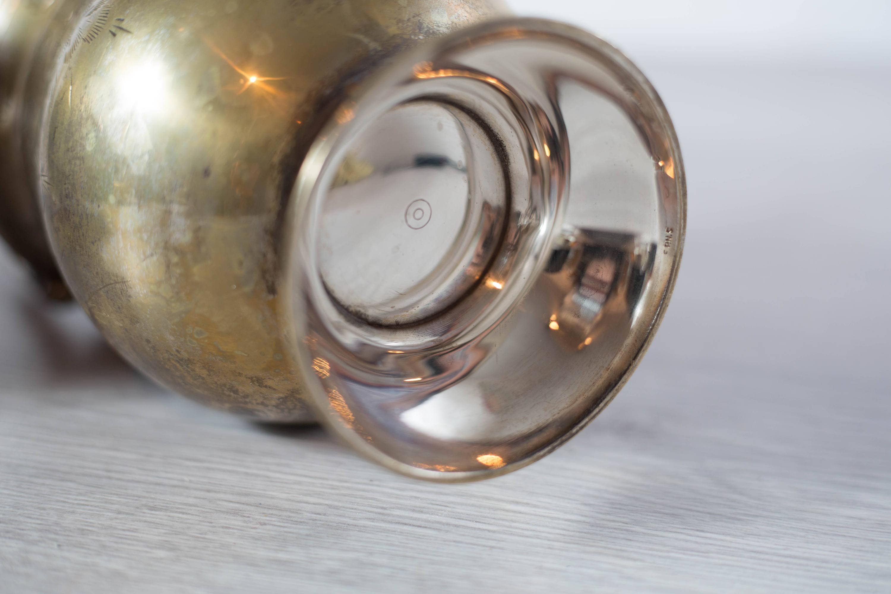 Vintage Silver Planter with Flower Arrangement / Vintage Silver Plated