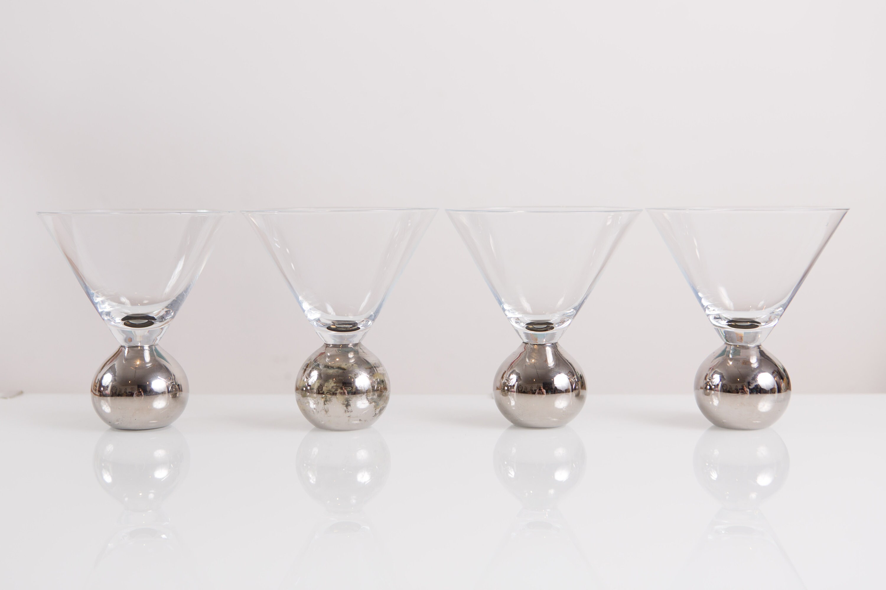 4 Vintage Martini Glasses with solid Bubble Platinum coated base 10oz