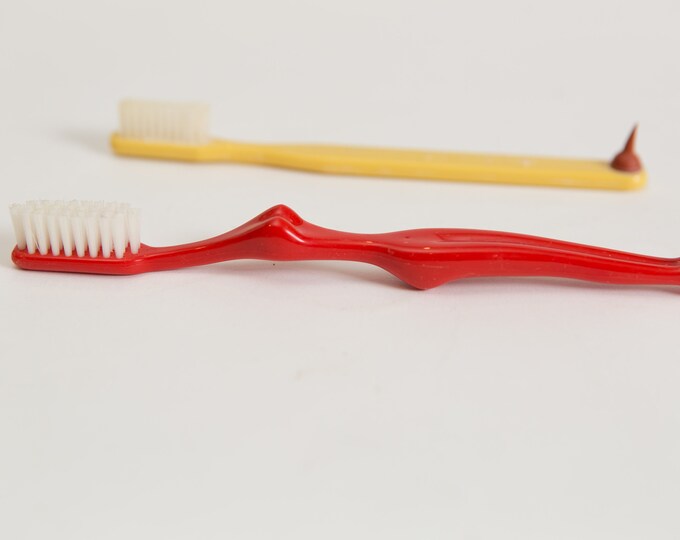 Vintage Red Ladies Body / Silhouette Toothbrush and Yellow Py-Co-Tip Toothbrush