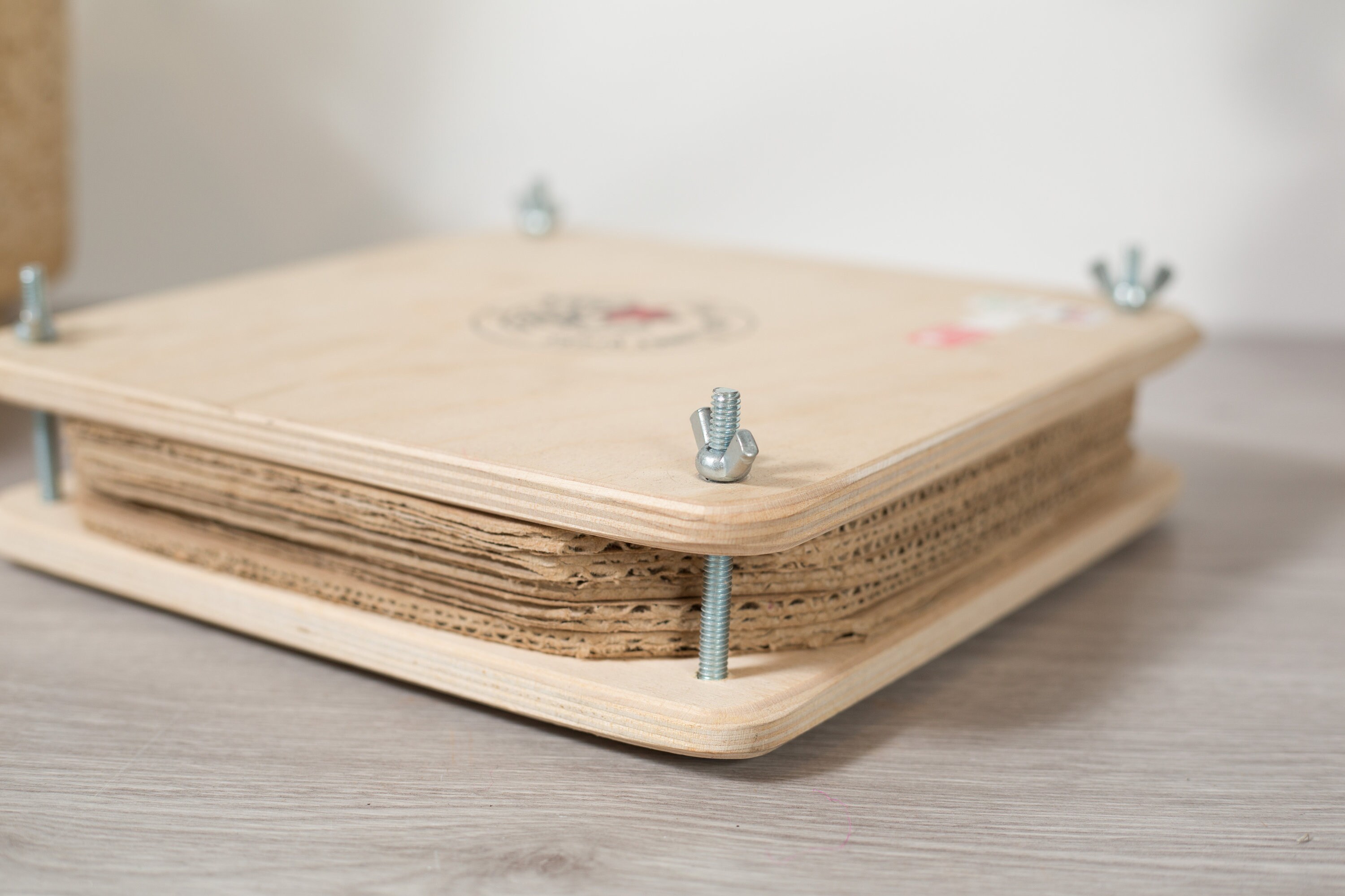 Wood Flower Press Canadian Leaf and Foliage Dried Press Made from