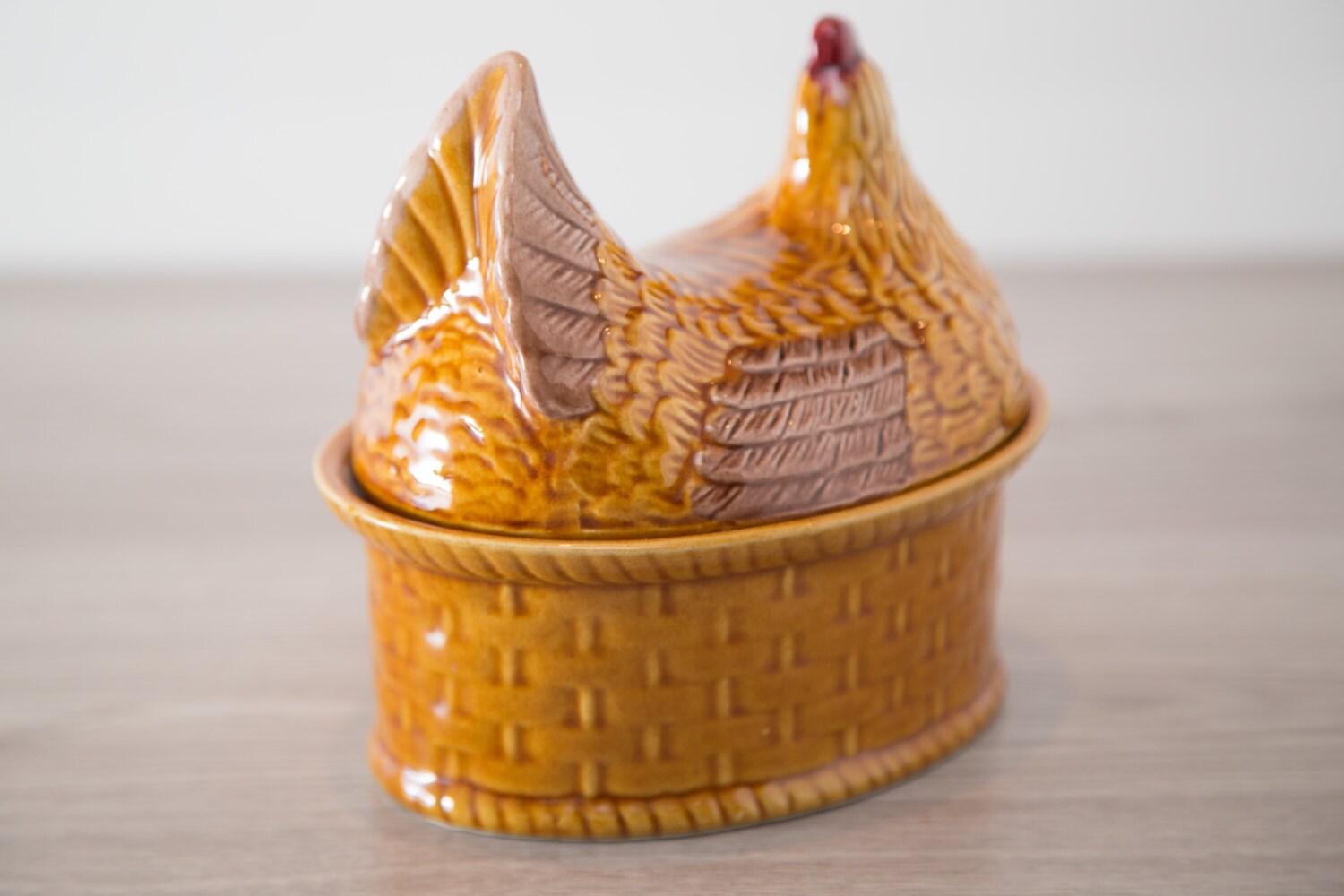Hen Casserole Dish Tureen / Small Christmas Country Rooster Stoneware
