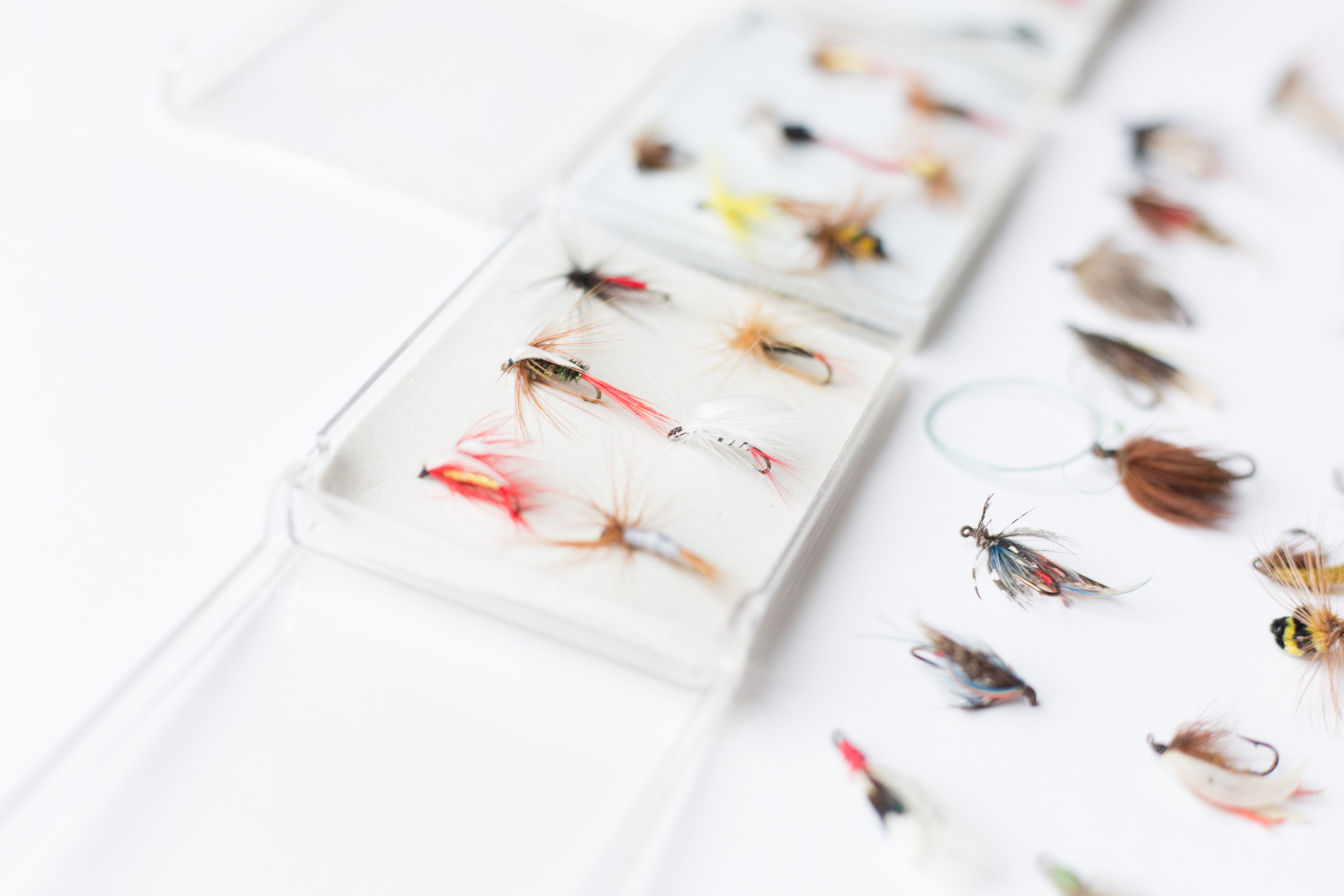 50 Vintage Fly Fishing Flies Tackle Retro Fish Lours Canadian