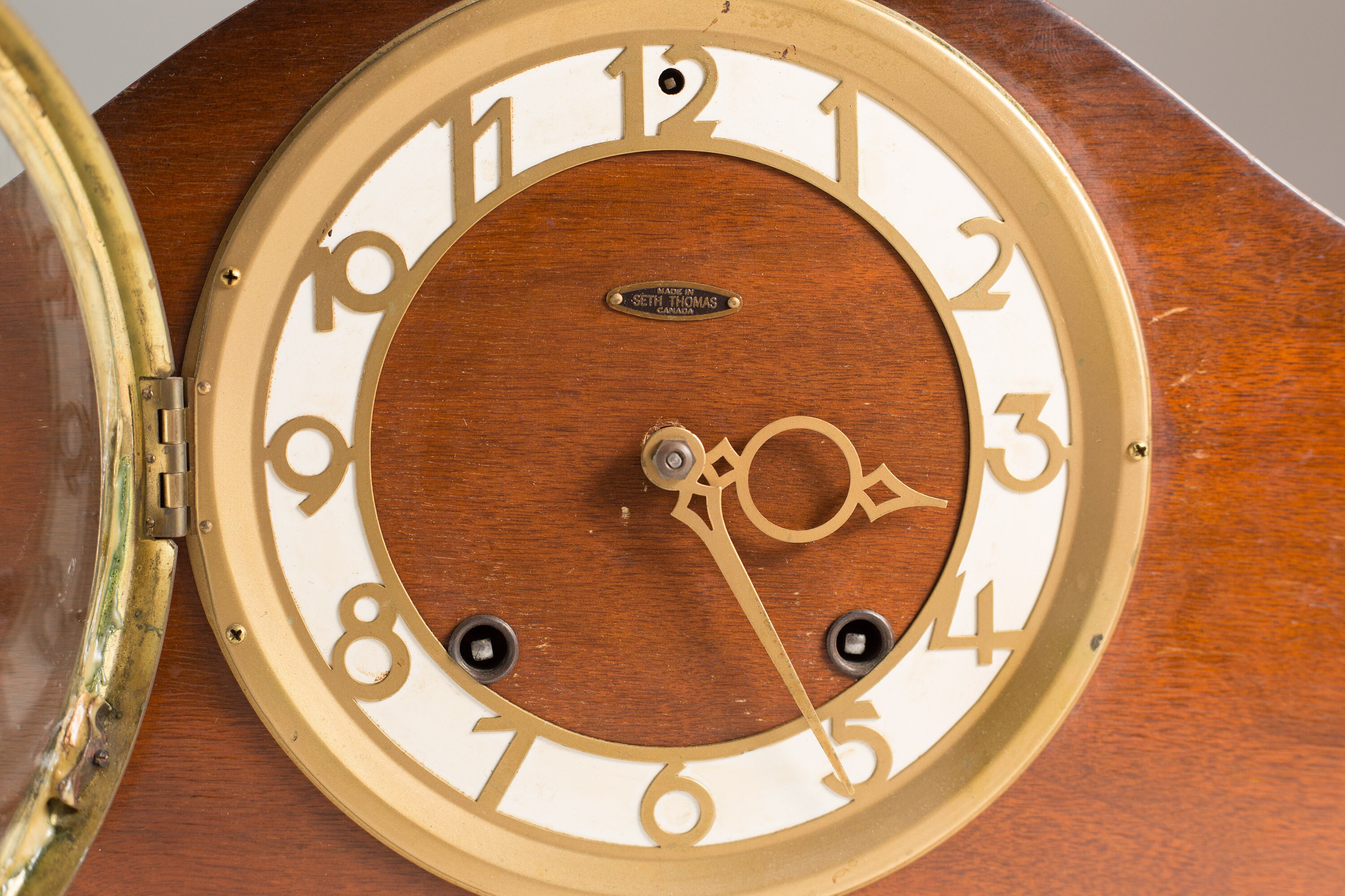 Vintage Windup Clock Antique Wood Mantle Clock Made in Seth Thomas