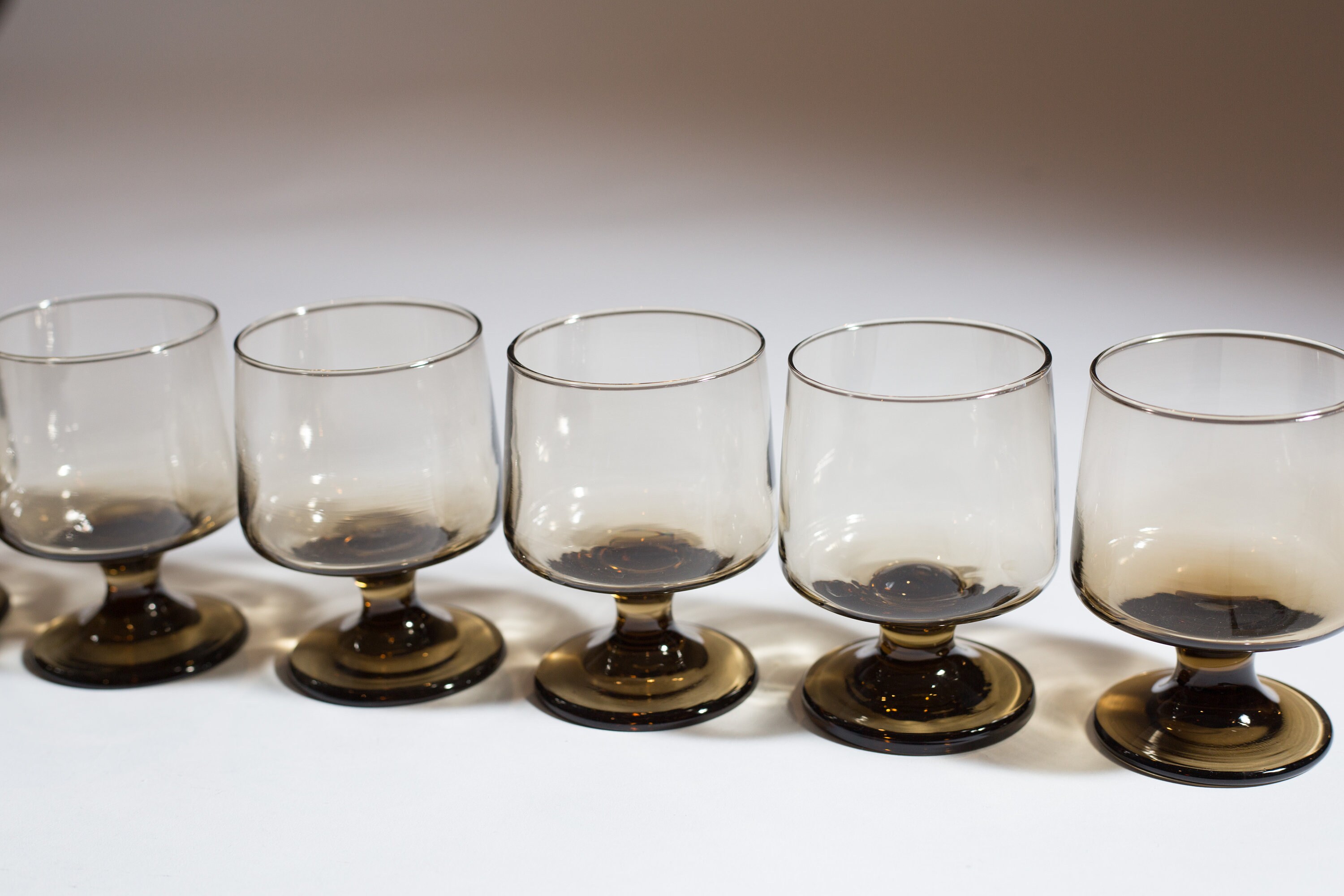 Brown Glass Wine Glasses 7 Texacok Safeedge Renaissance Goblets