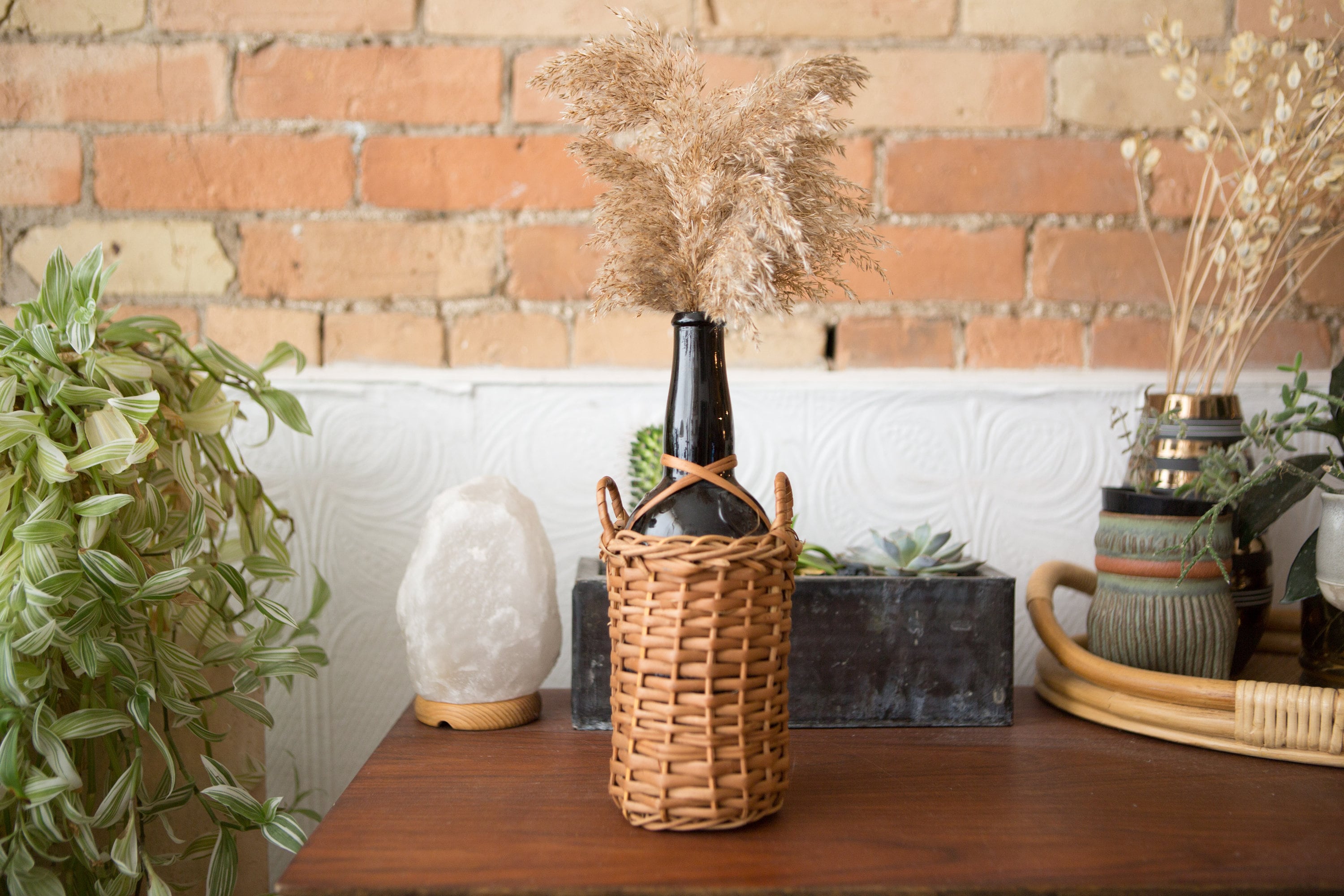 Vintage Wicker Wrapped Bottle Rattan Liquor Bottle Woven with Carrier