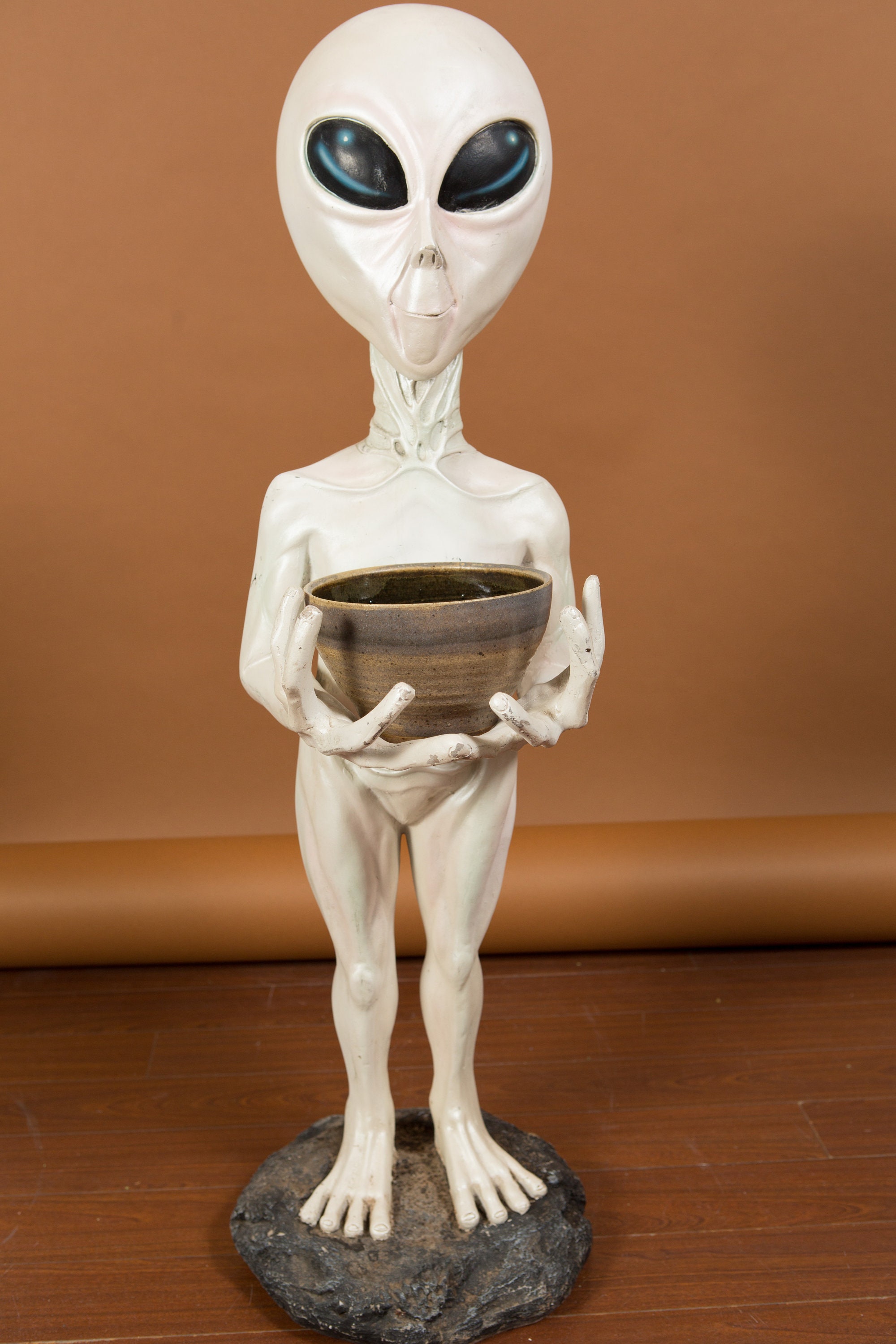 Vintage Alien Statue 38 Large Life size Extraterrestrial Reptilian