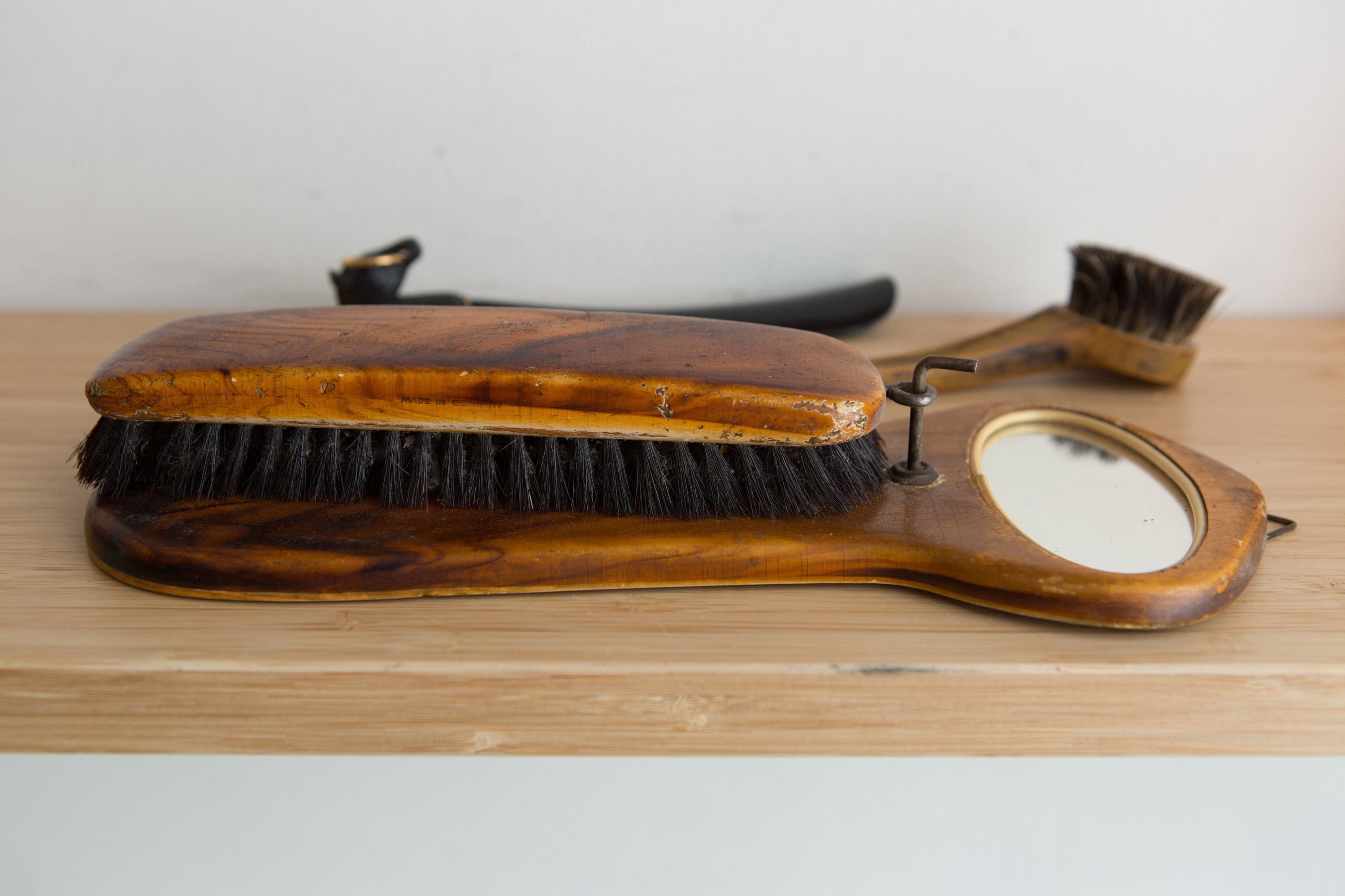 Shoe Brush and Horn Kit Vintage Brown Wood Brush with Mirror