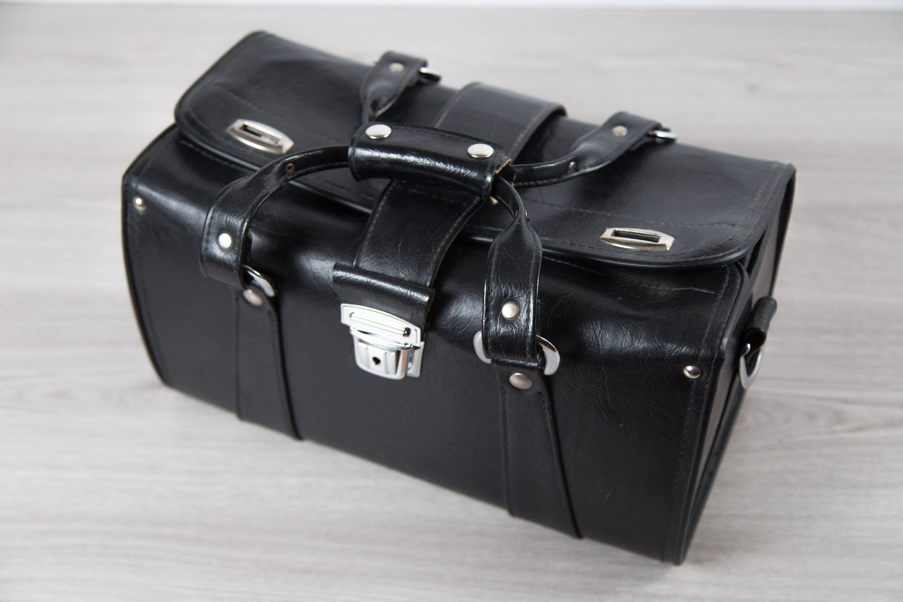 Vintage Leather Camera Bag / Black DSLR Carrying Case with Silver Buckles