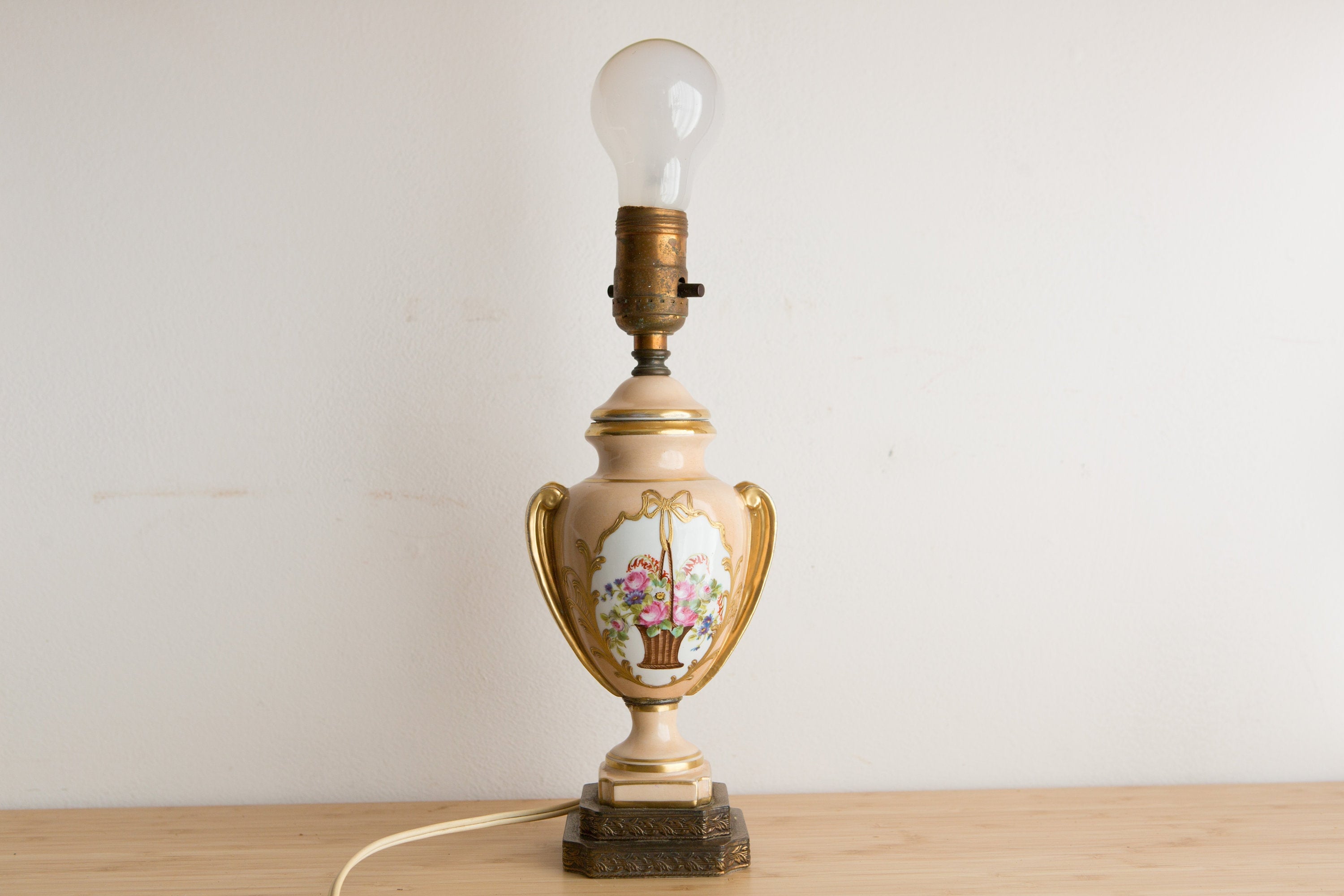 Vintage Desk Lamp Ceramic Victorian Urn Style Accent Lamp Old