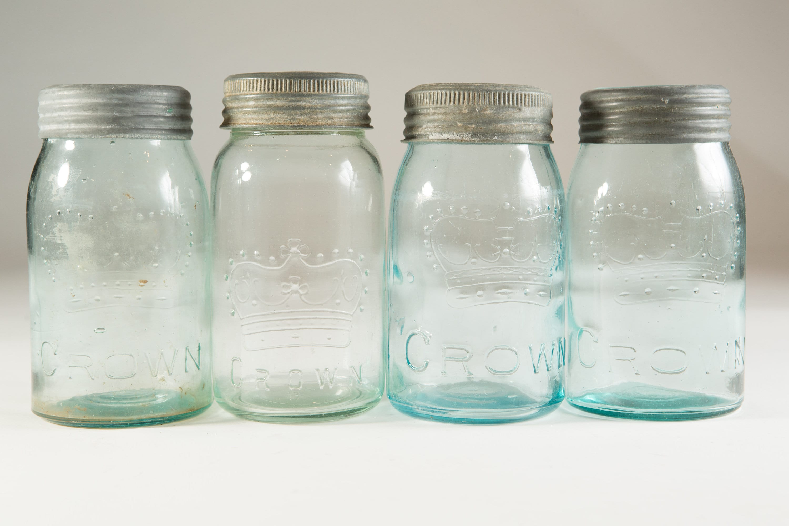 4 Vintage Crown Canning Mason Jars with Blue Glass and Zinc Lid (Made