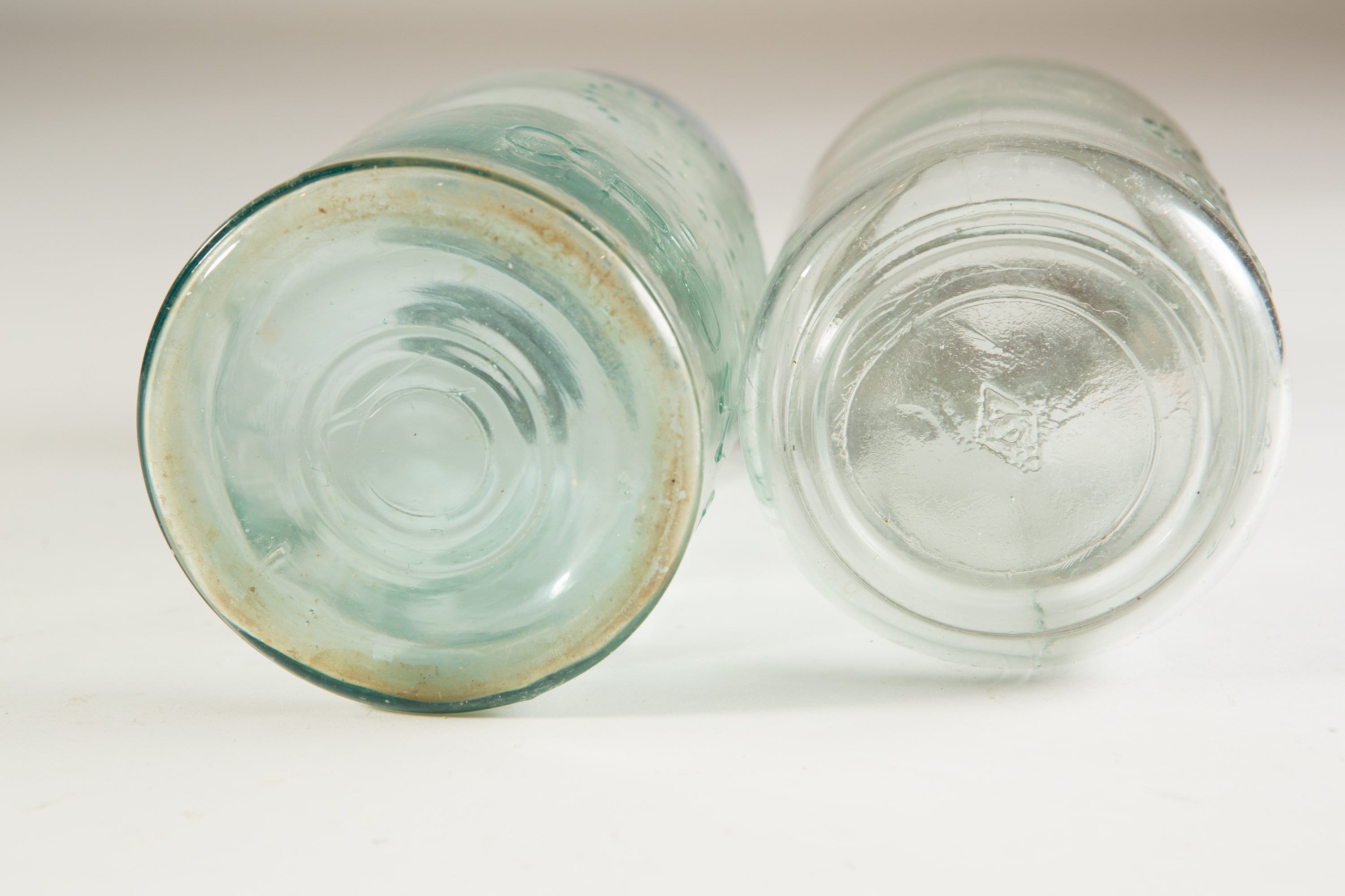 4 Vintage Crown Canning Mason Jars with Blue Glass and Zinc Lid (Made