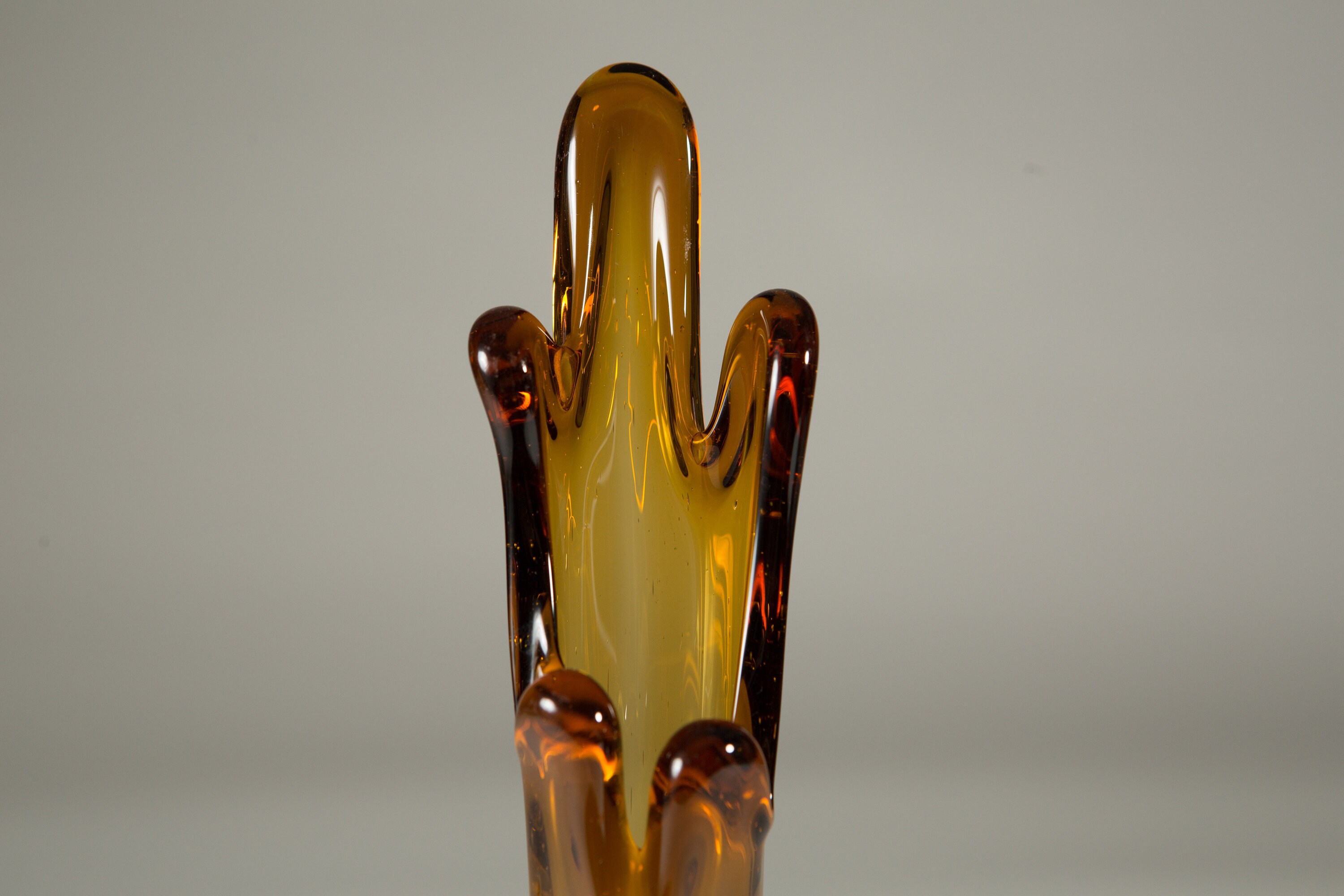 5 Stretch Swung Vases Vintage Fluted Petal Art Glass Vases