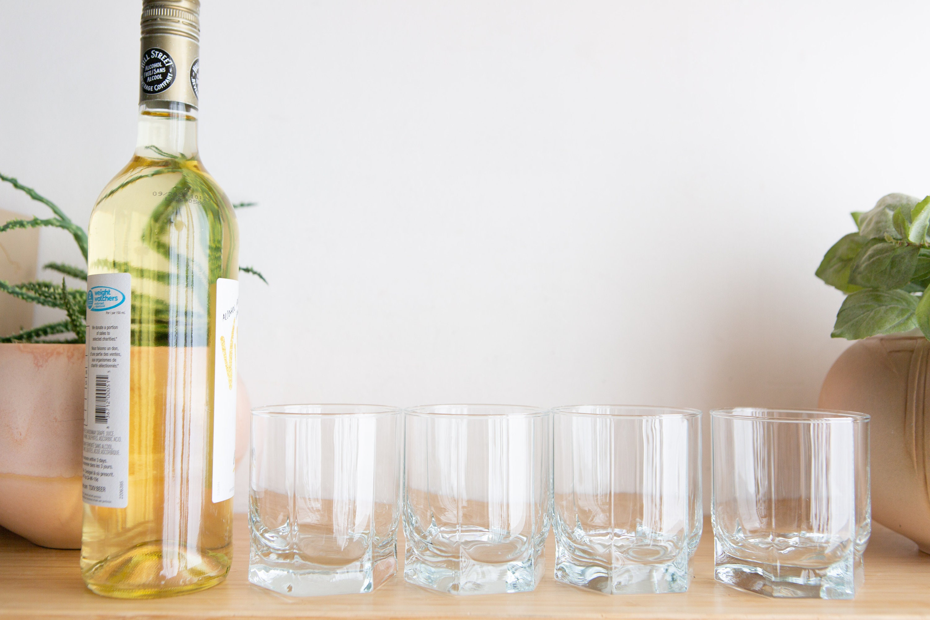 4 Whiskey Glasses Vintage Hexagon Shaped Cocktail / Lowball / Tumbler