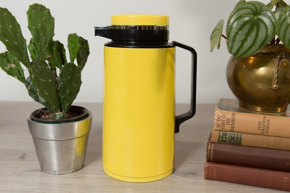 Contemporary PLASTIC CARAFE GLASS THERMOS vintage Studio Nova Mid century Mod