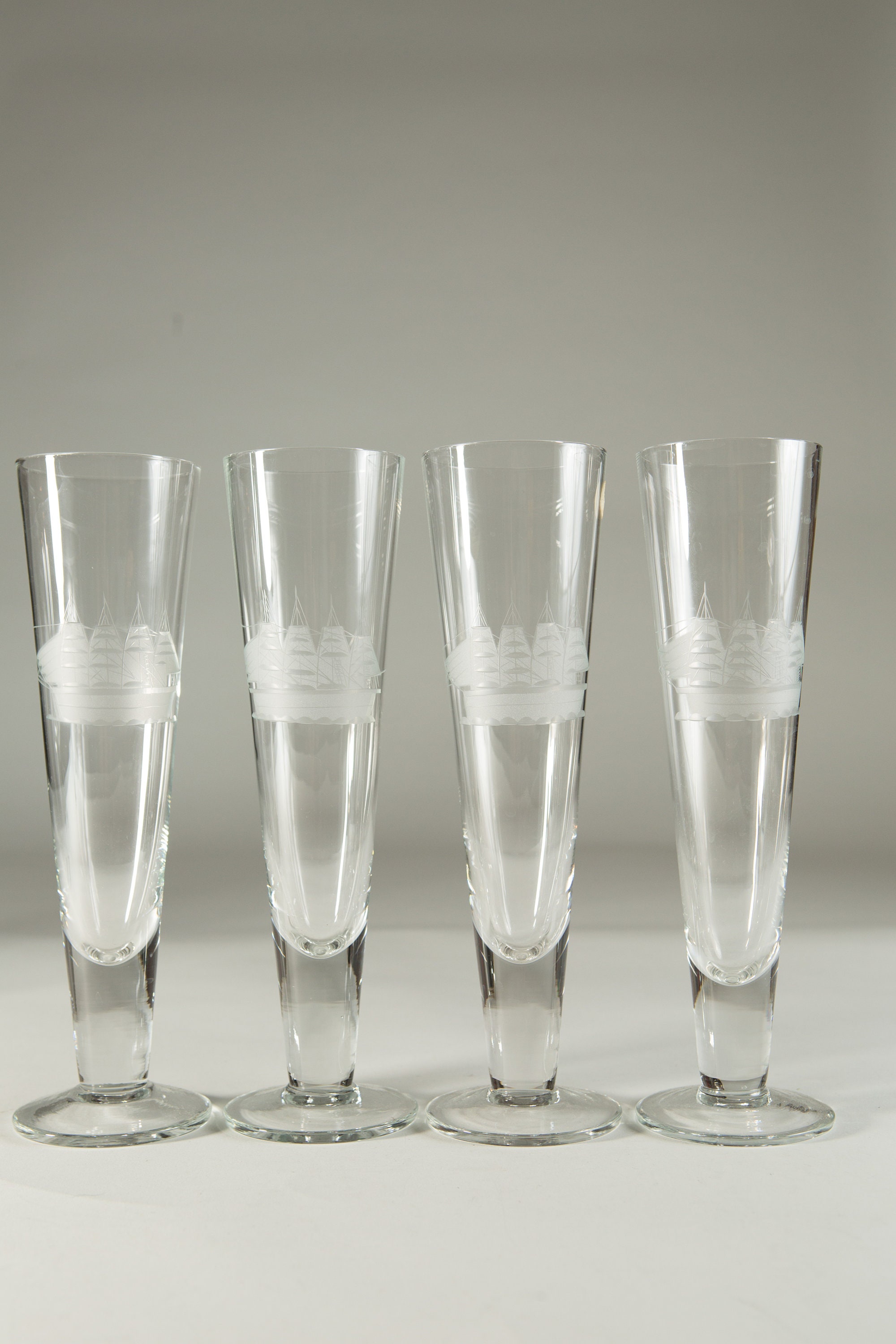 4 Nautical Ship Glasses Vintage Etched Sailboat Beer Stein Glasses