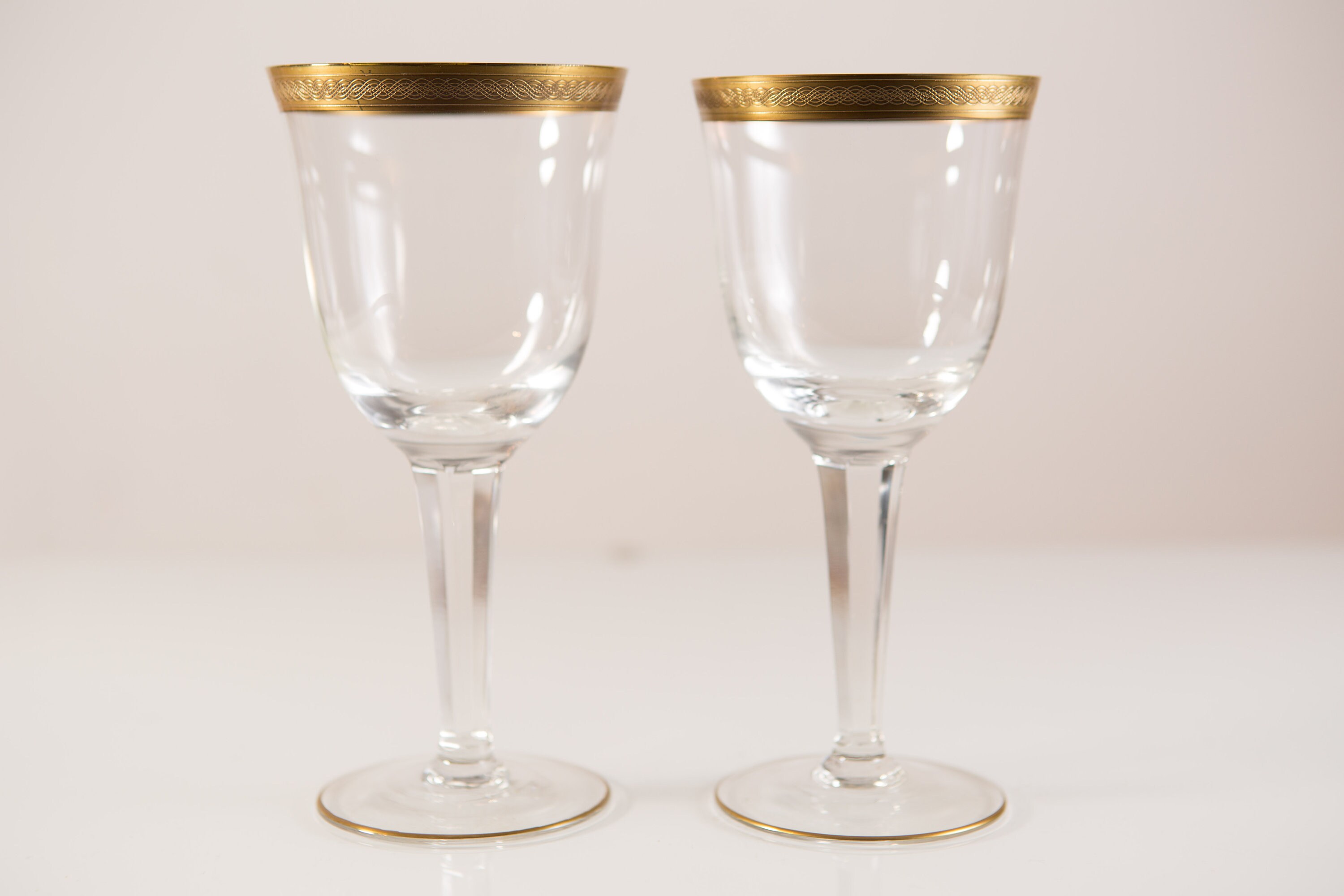 2 Gold Rim Wine Glasses 12oz Mid Century Hollywood Regency Cocktail