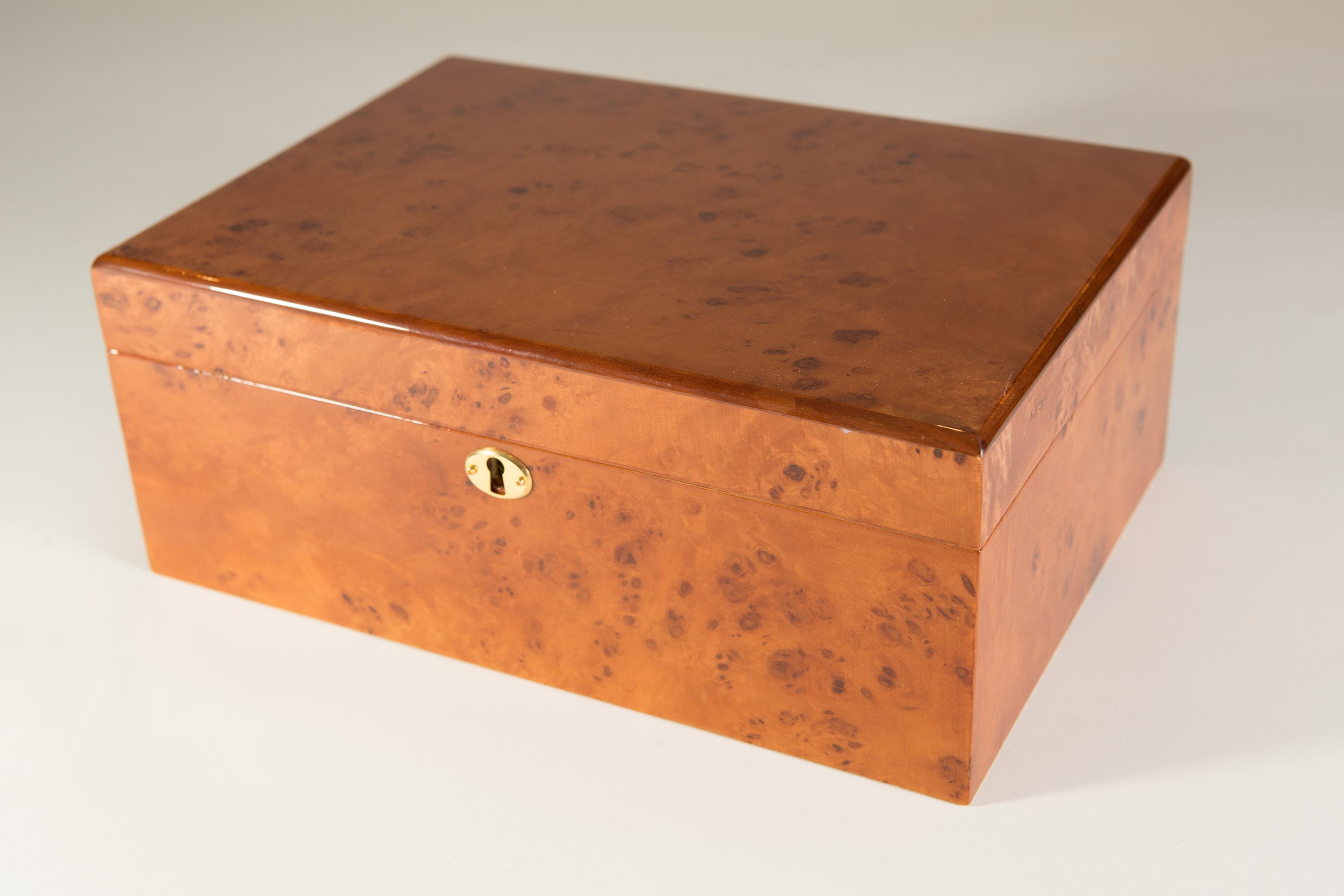Wood Cigar Humidor Birds Eye Maple Veneer Cedar Wood Cigar Box