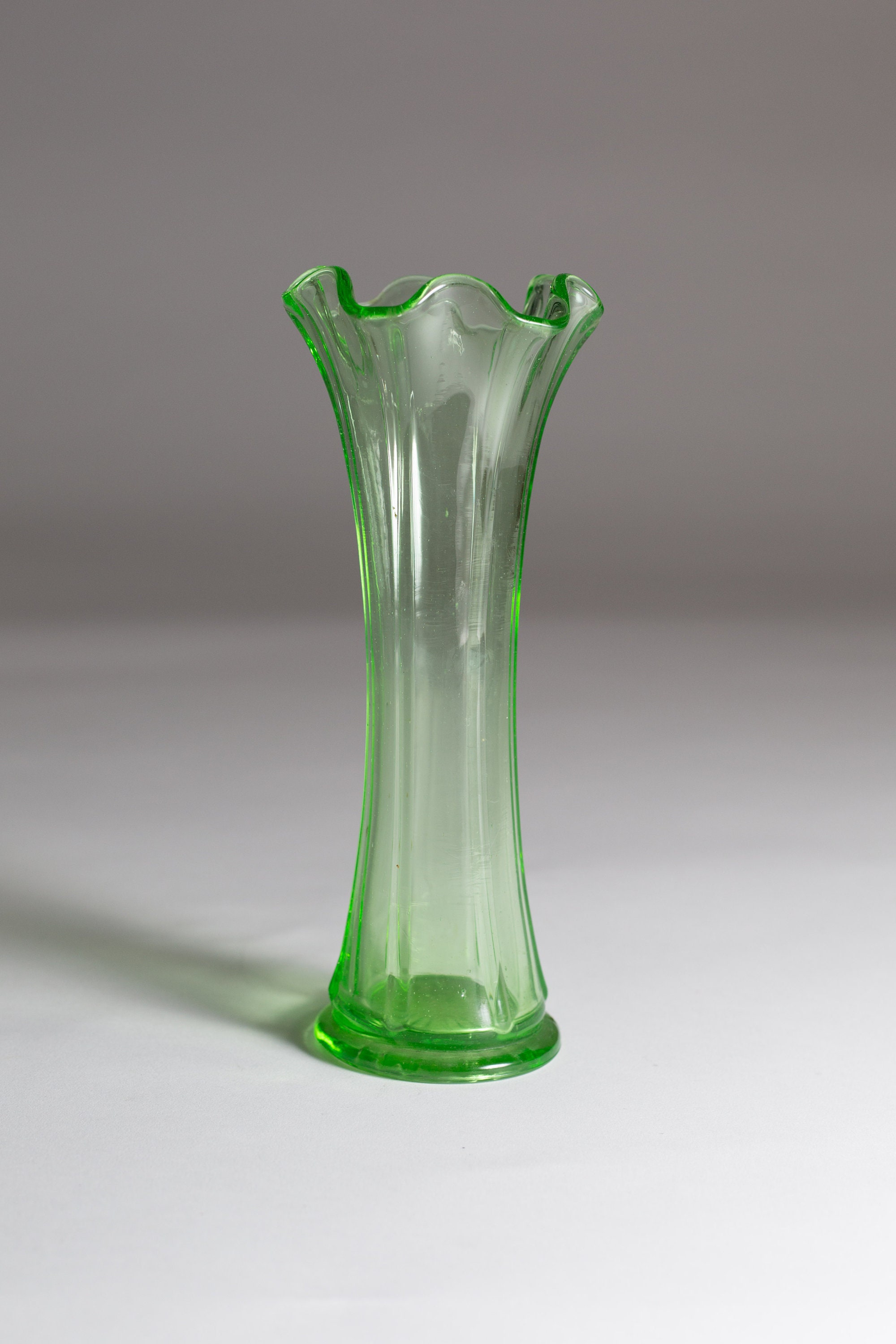 Home Décor Vintage Uranium Glass Bud Vase Vases