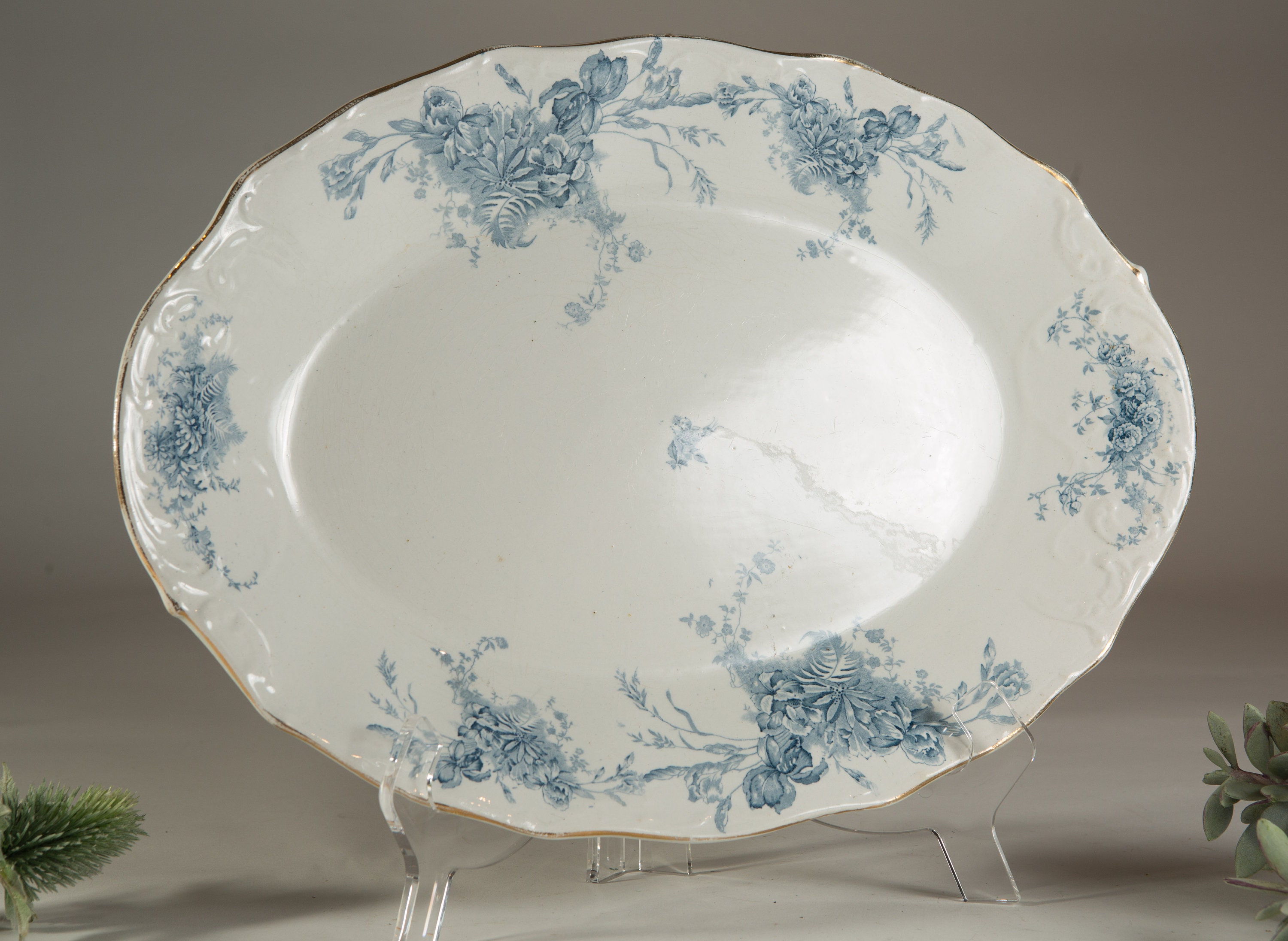 Porcelain Royale Pitcairns Ltd. Tunstall England Clieveden Oval Serving