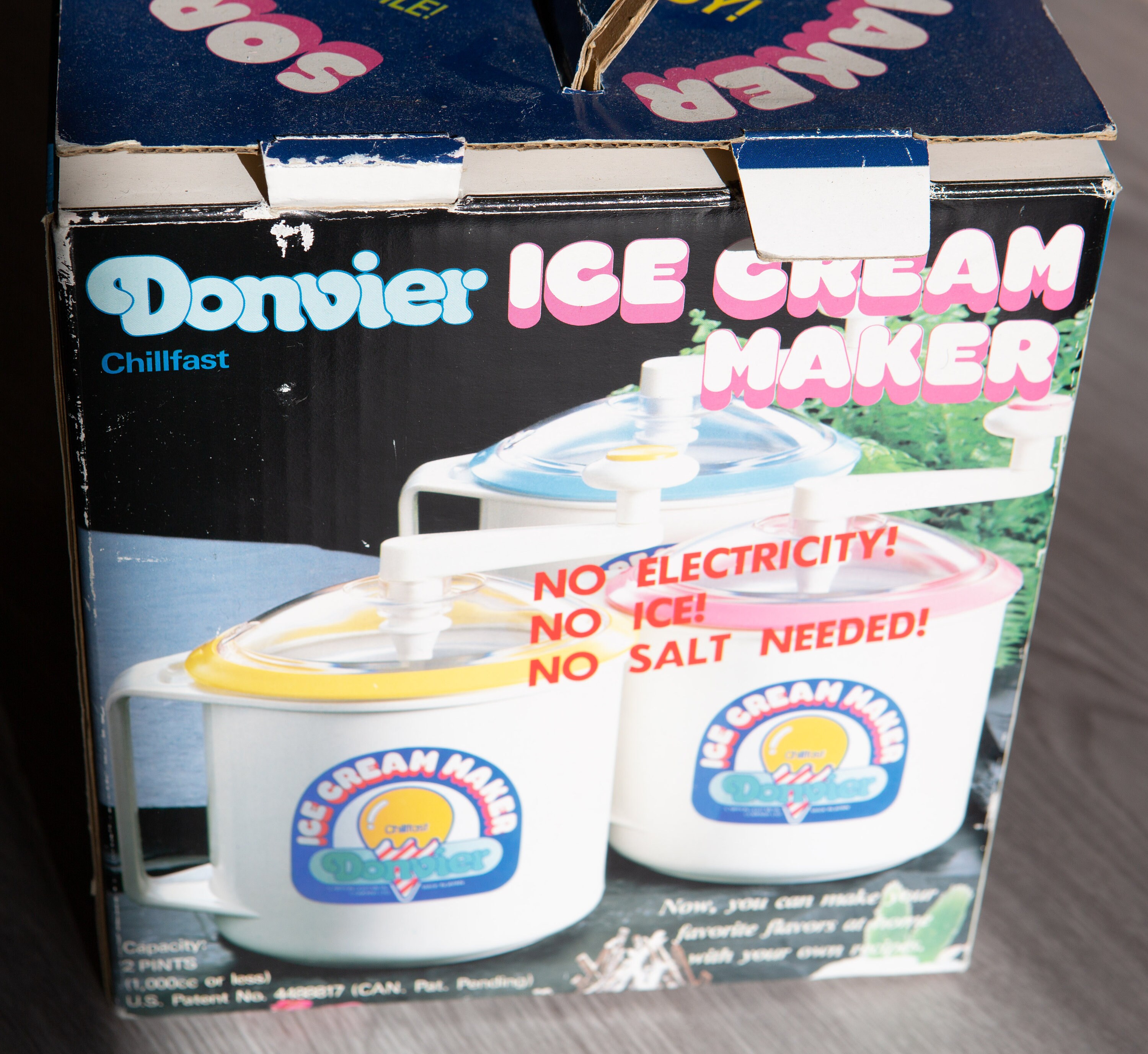 Donvier Chillfast 2 Pint Vintage Ice Cream Maker with Blue Rim 80's Hand Crank Handmade Ice