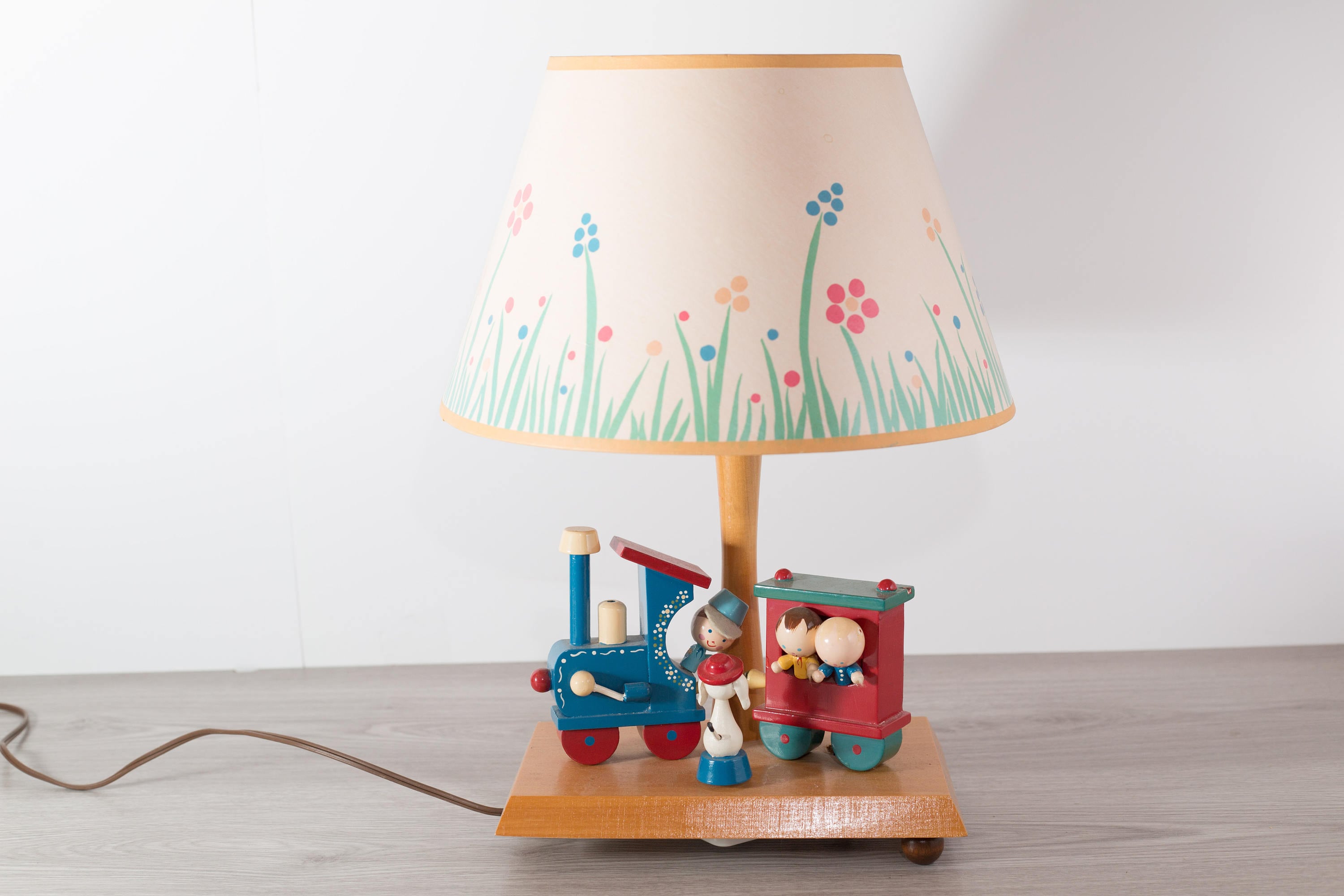 Vintage nursery sales lamp