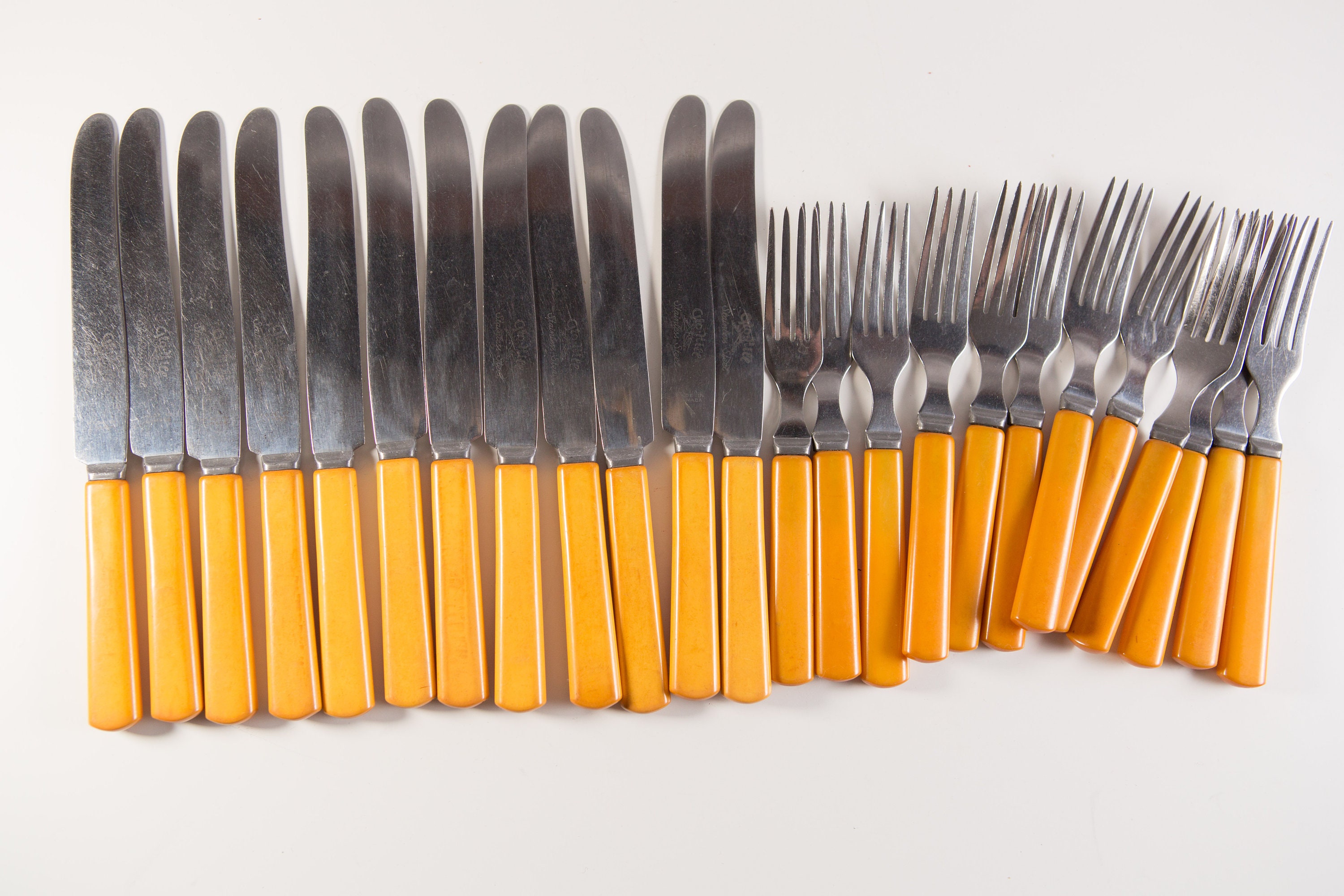 Bakelite Knife Set / 24Piece Vintage Crown Sheffield Cutlery Steak and