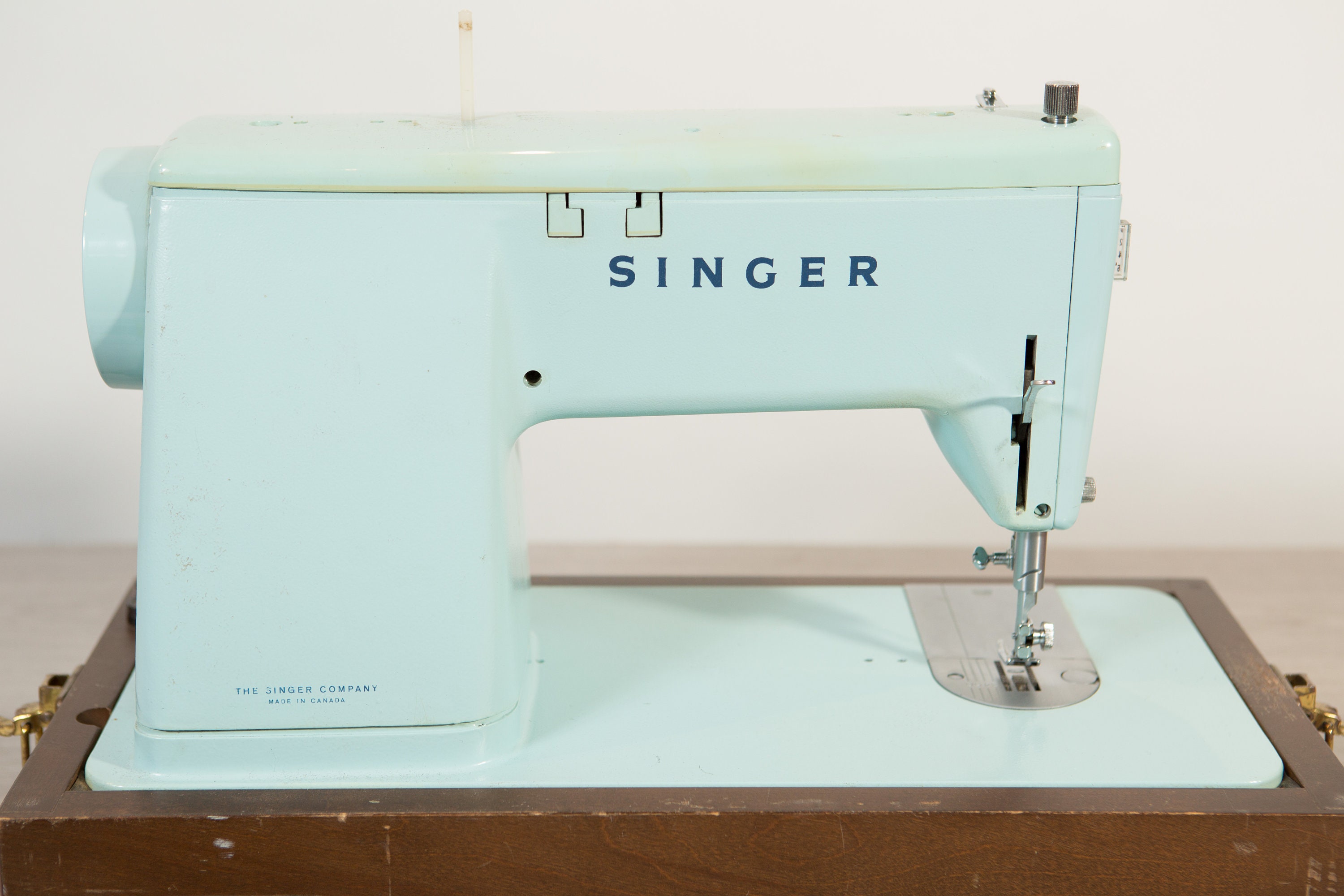 Singer Sewing Machine WORKING Soft Blue Coloured Industrial Antique