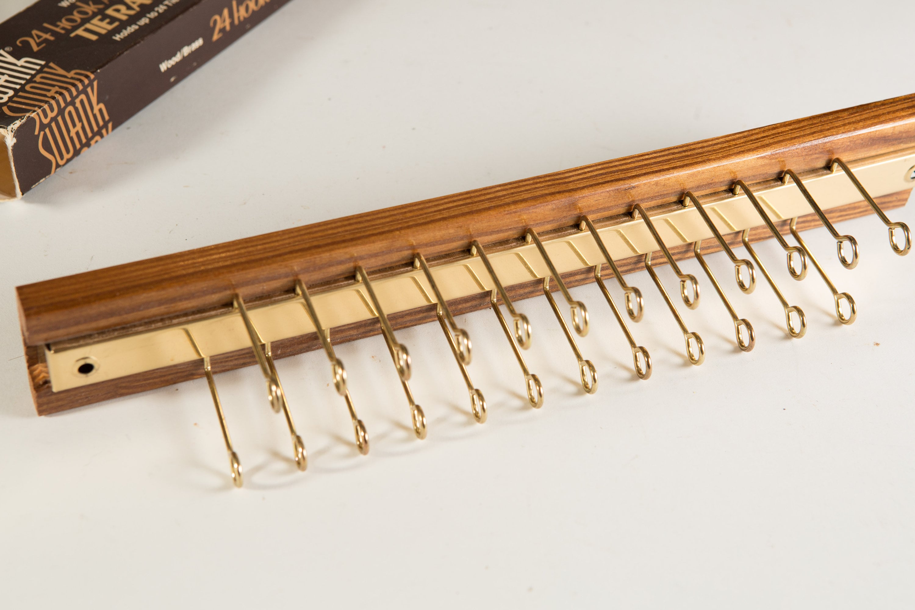 Vintage Tie Rack / Necktie Display Hooks / Mens Retro Belt Hanger