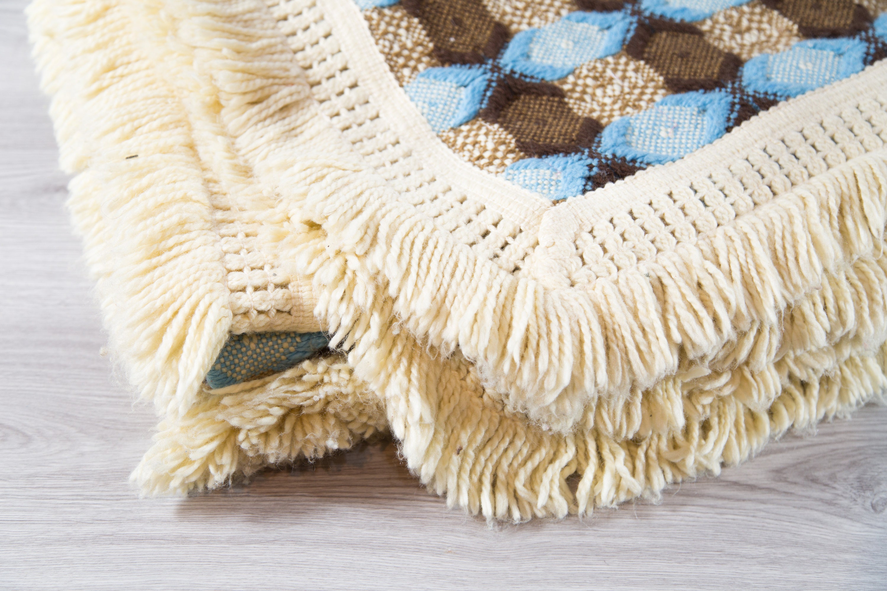 Vintage Woven Blanket / Large Quilted StyleGeometric Diamond Blue and