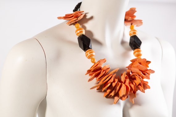 Orange Necklace Pumpkin Orange Beaded Choker Vintage Choker Acrylic Beads Orange Choker Pumpkin Necklace Vintage Necklace