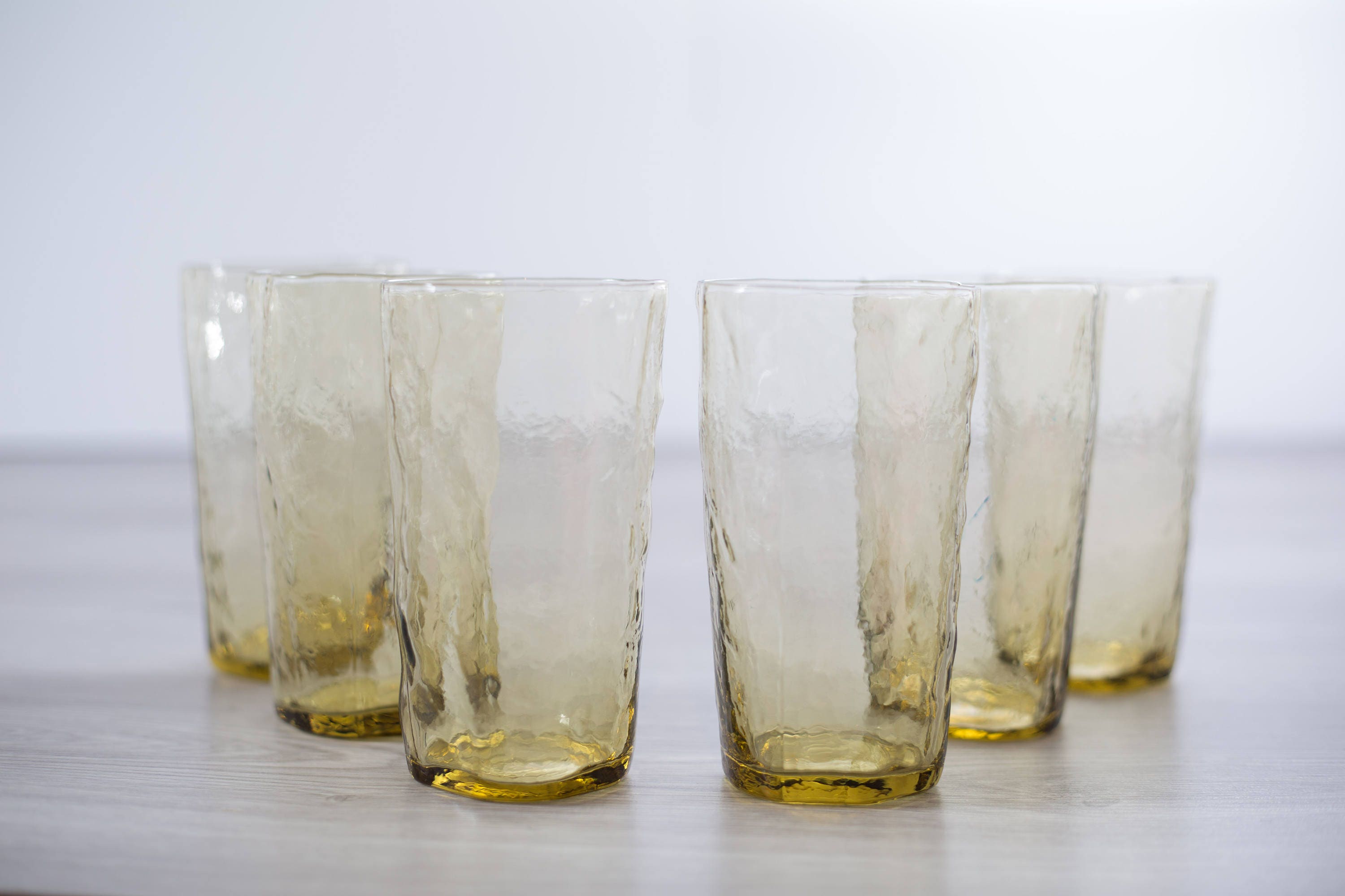 vintage Seneca driftwood crinkle textured yellow glass tumblers, drinking  glasses set