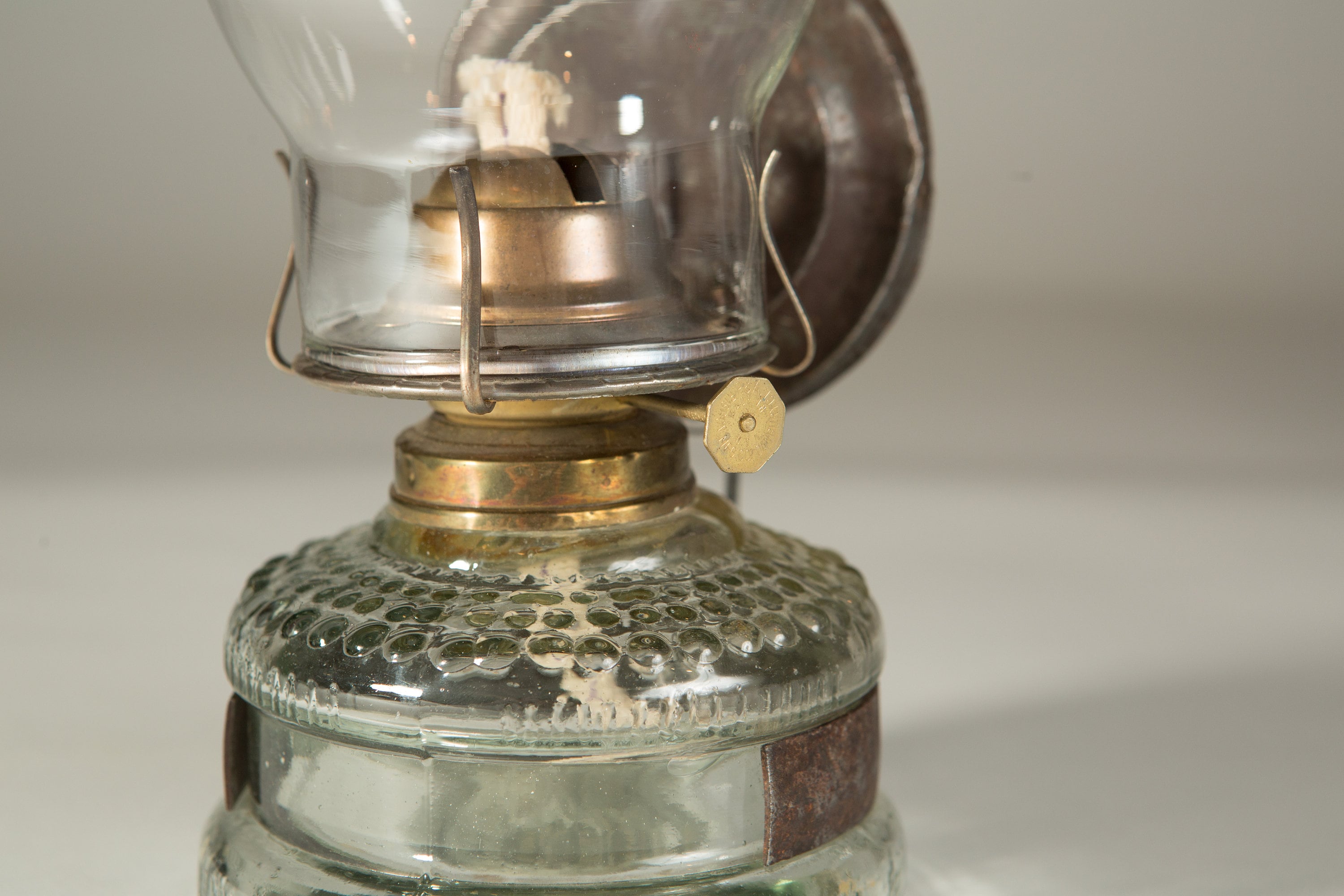 Chimney Oil Lamp Vintage Glass Lantern with Wick Retro Lighting