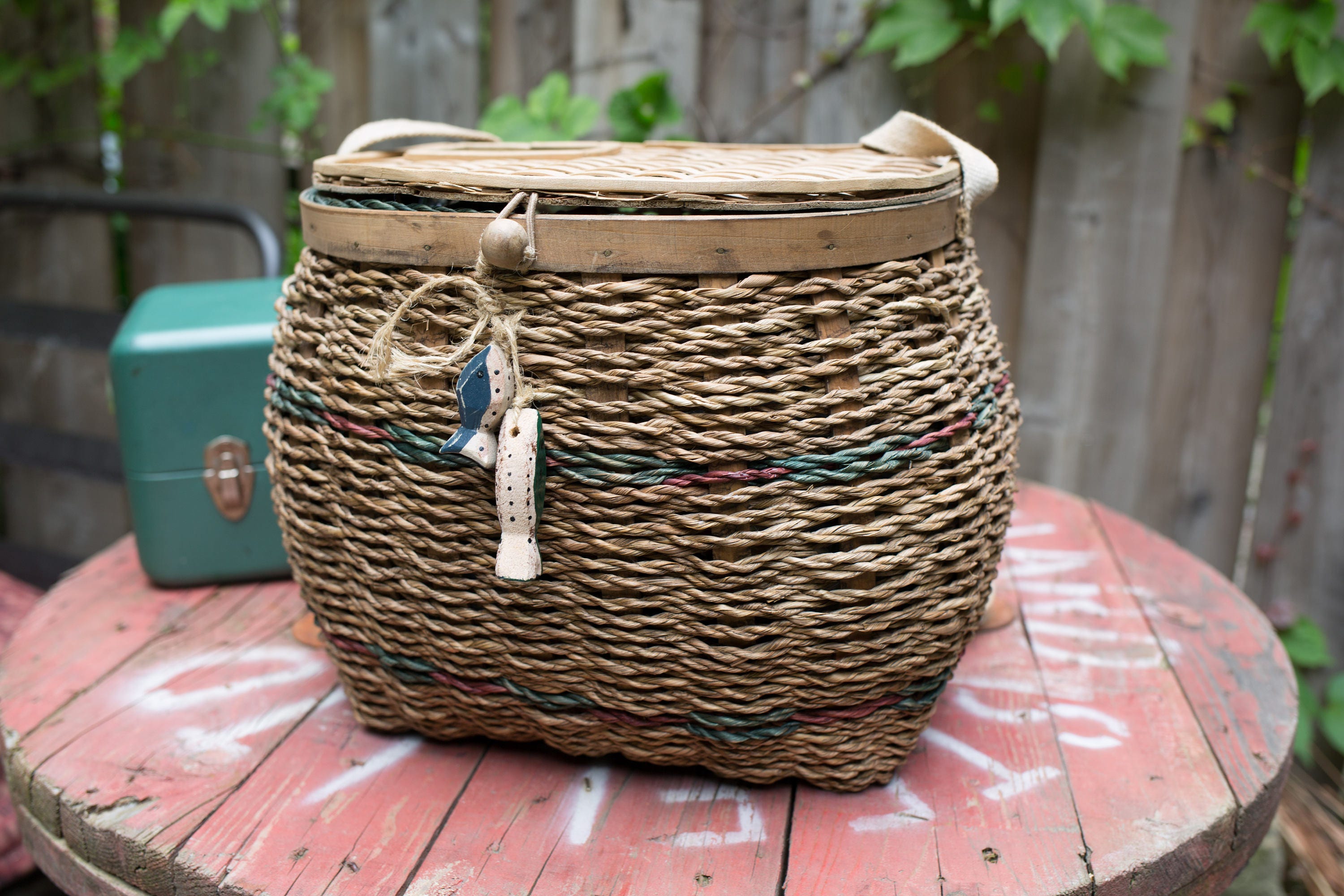 Vintage Fishing Creel / Fly Fishing Woven Rattan Wicker Basket with  Decorative Fish and Shoulder Strap