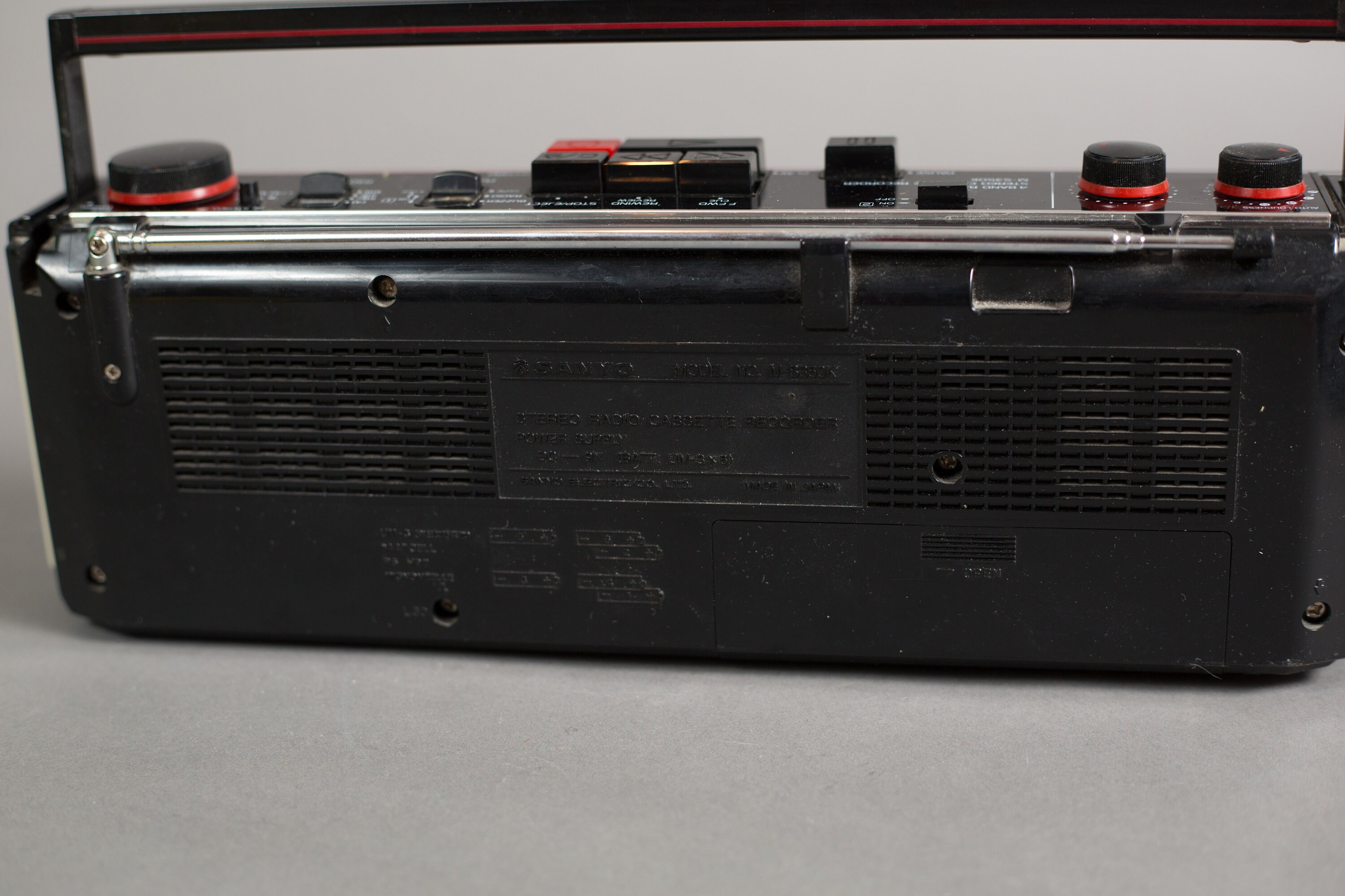 Vintage Sanyo Stereo Radio Cassette Recorder 4 Band AM/FM Stereo with