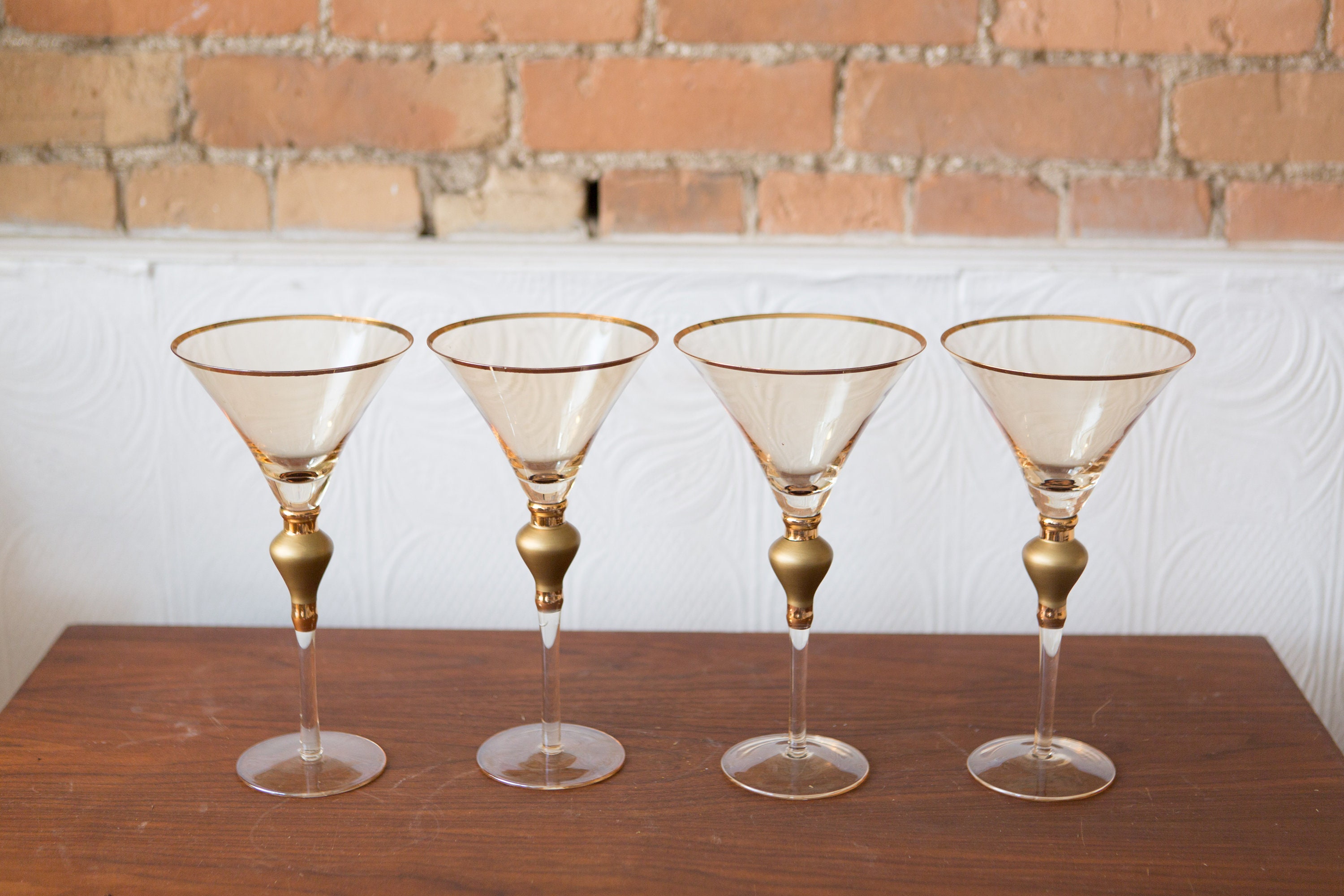 4 Vintage Large Martini Glasses With Solid Bubbled Stem And Gold Detail 10oz Hollywood Regency