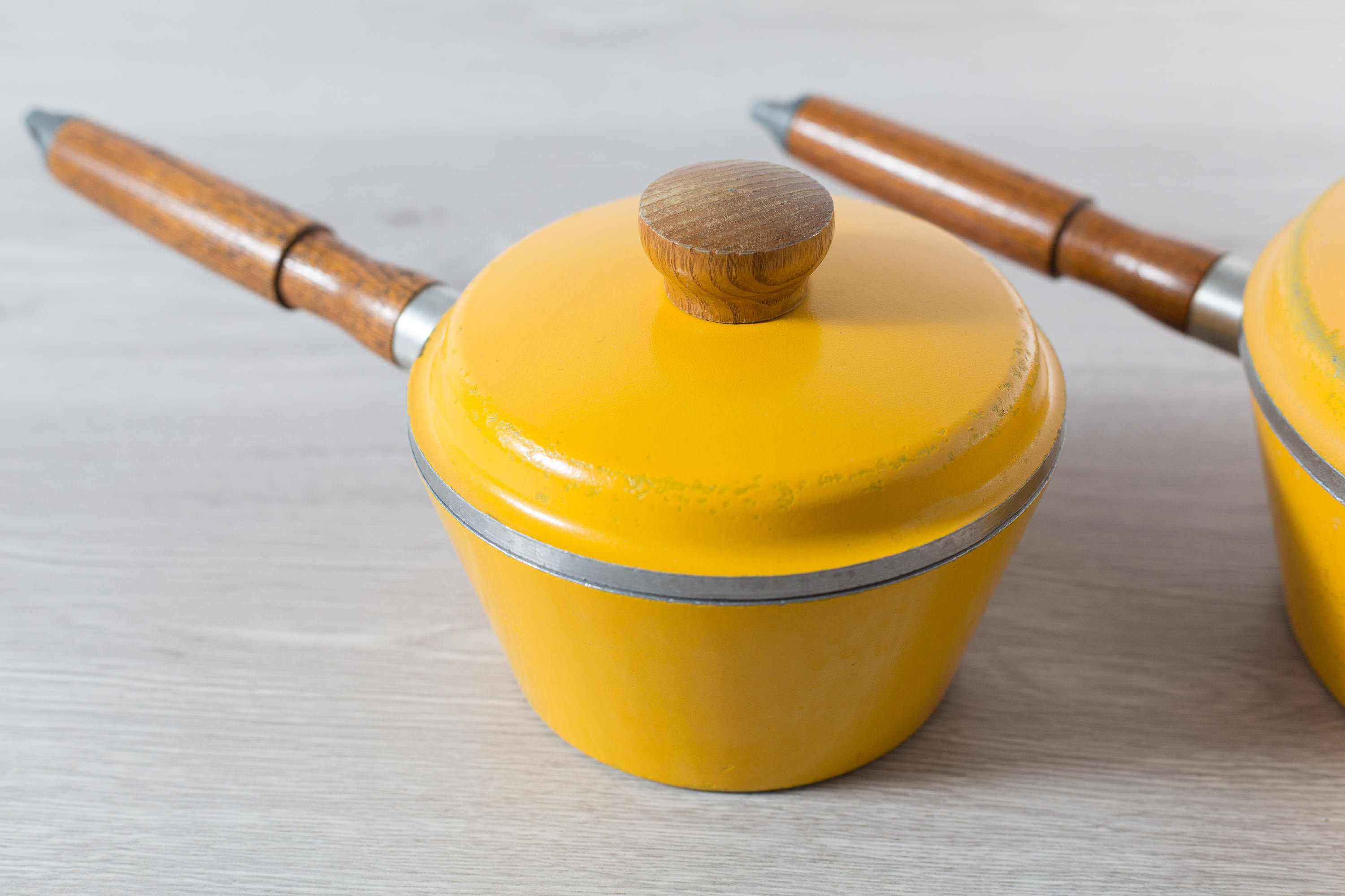 Yellow Cooking Pots / Vintage Westbend Superhealth Elite Heavy Lidded