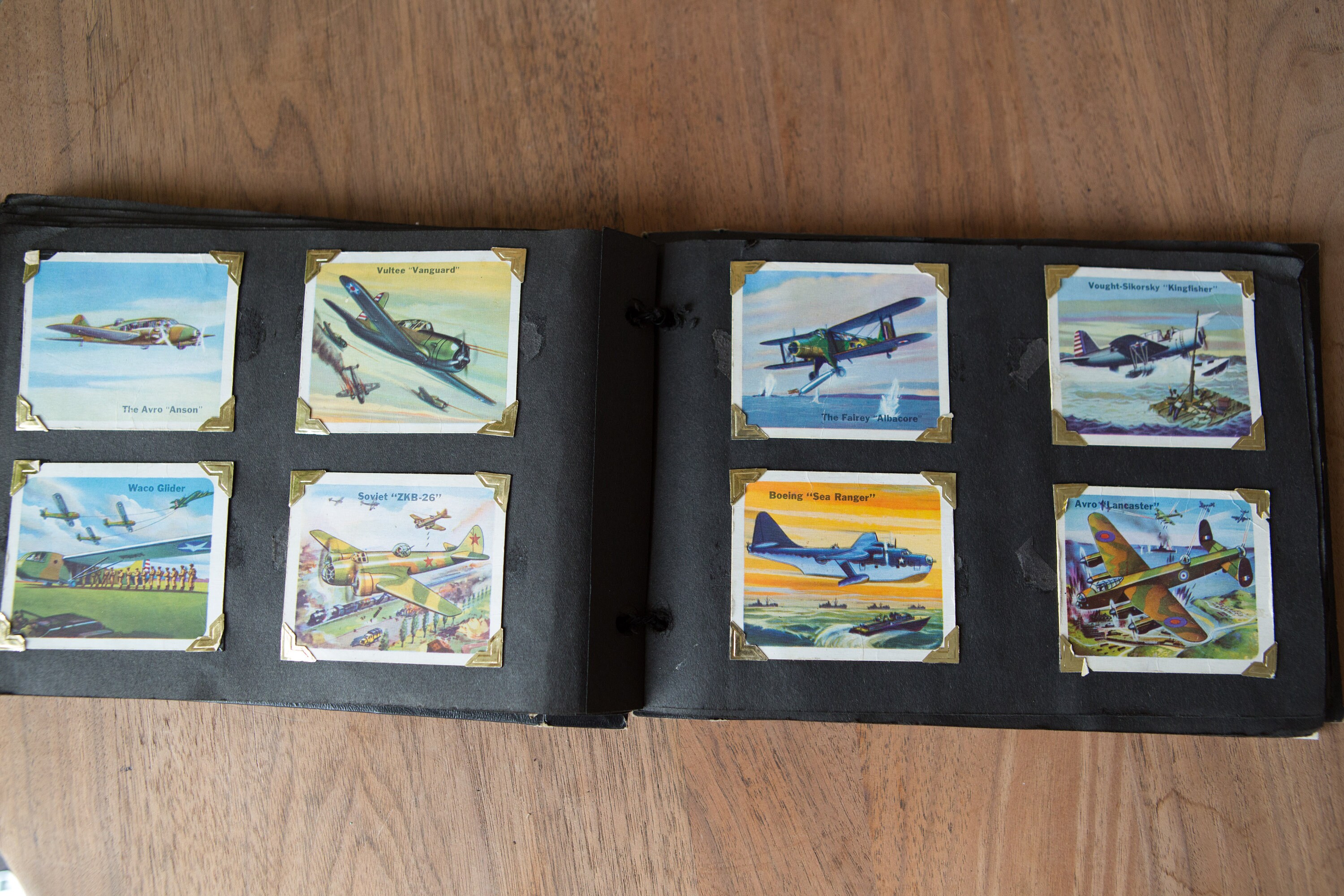 Airplane Trading Cards Vintage 1930's Colour Prints of Airplanes