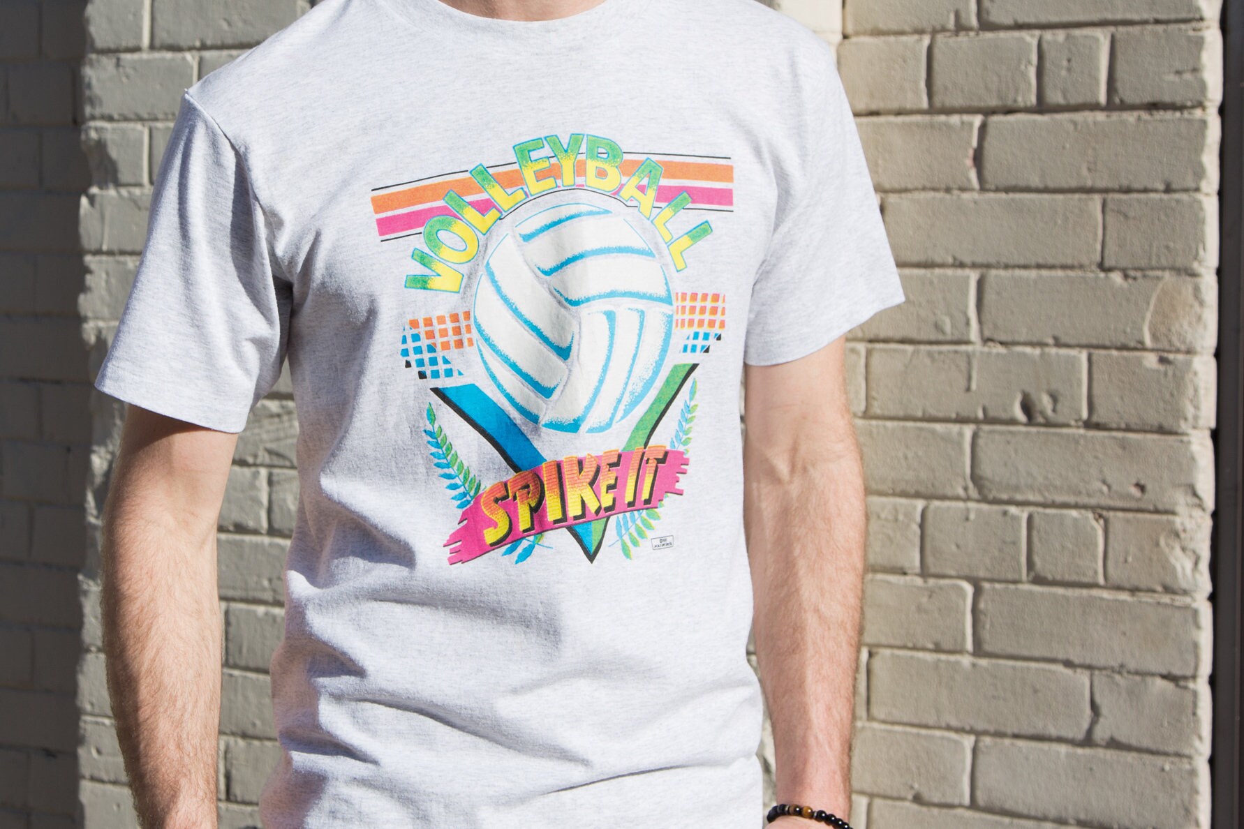 Vintage Men's Tee / 1990's Volleyball Spike it! Tshirt / Medium Gray