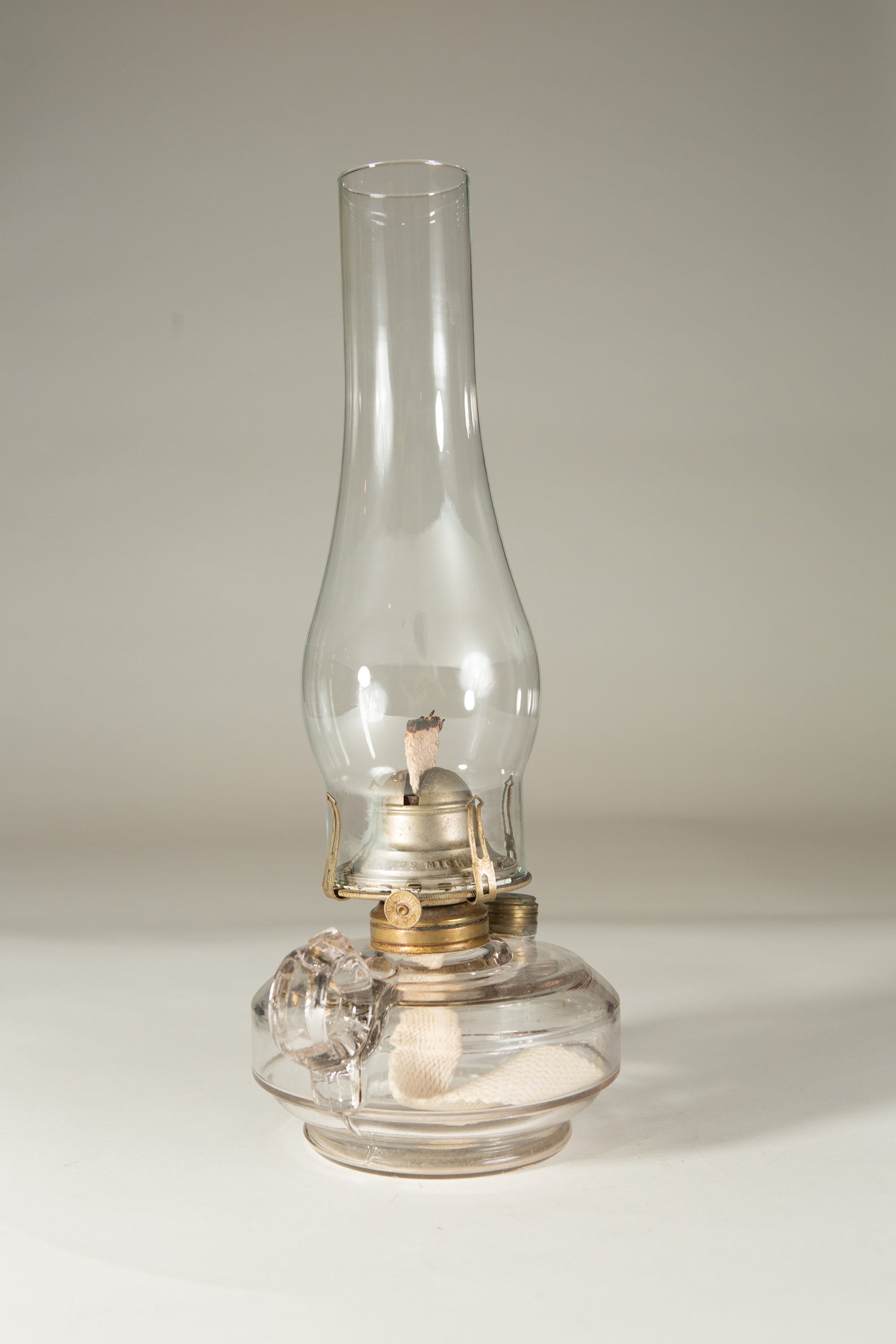 Chimney Oil Lamp Vintage Glass Lantern with Wick Retro Lighting
