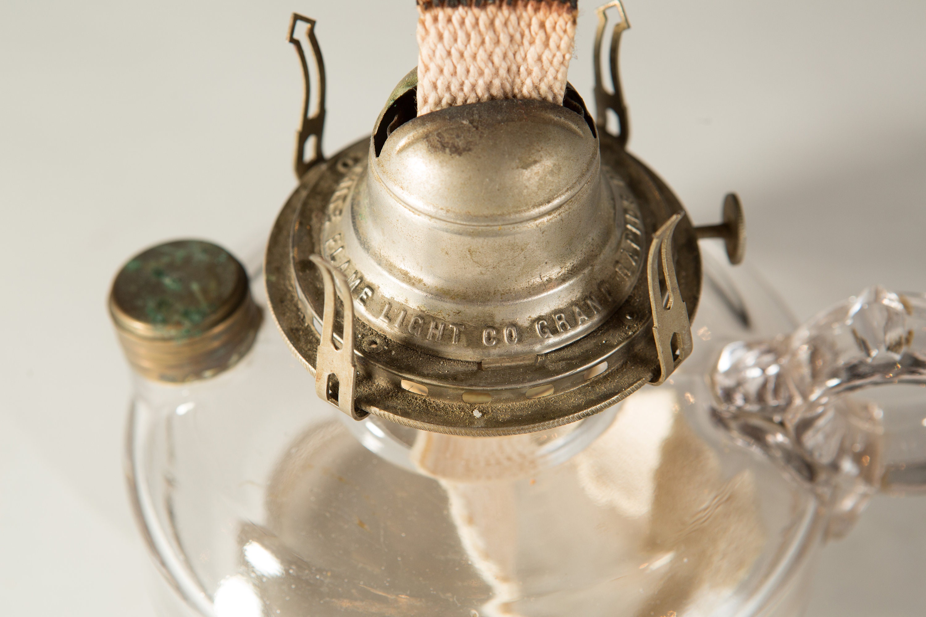 Chimney Oil Lamp Vintage Glass Lantern with Wick Retro Lighting