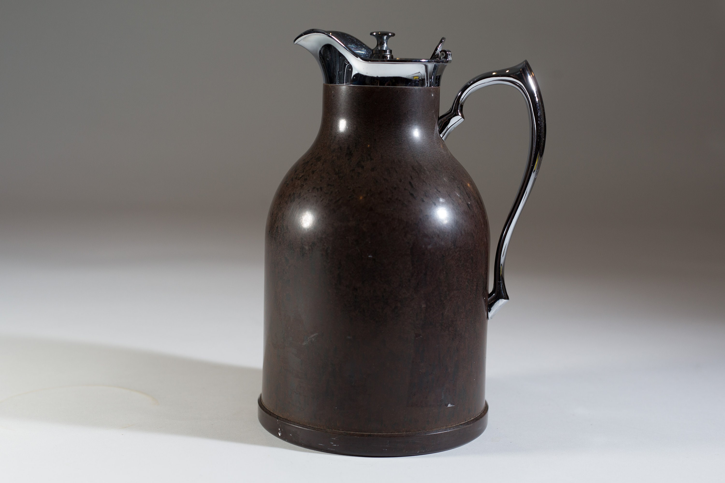 Vintage Thermos Pitcher 32oz Brown Tea Jug Stainless Steel Metal