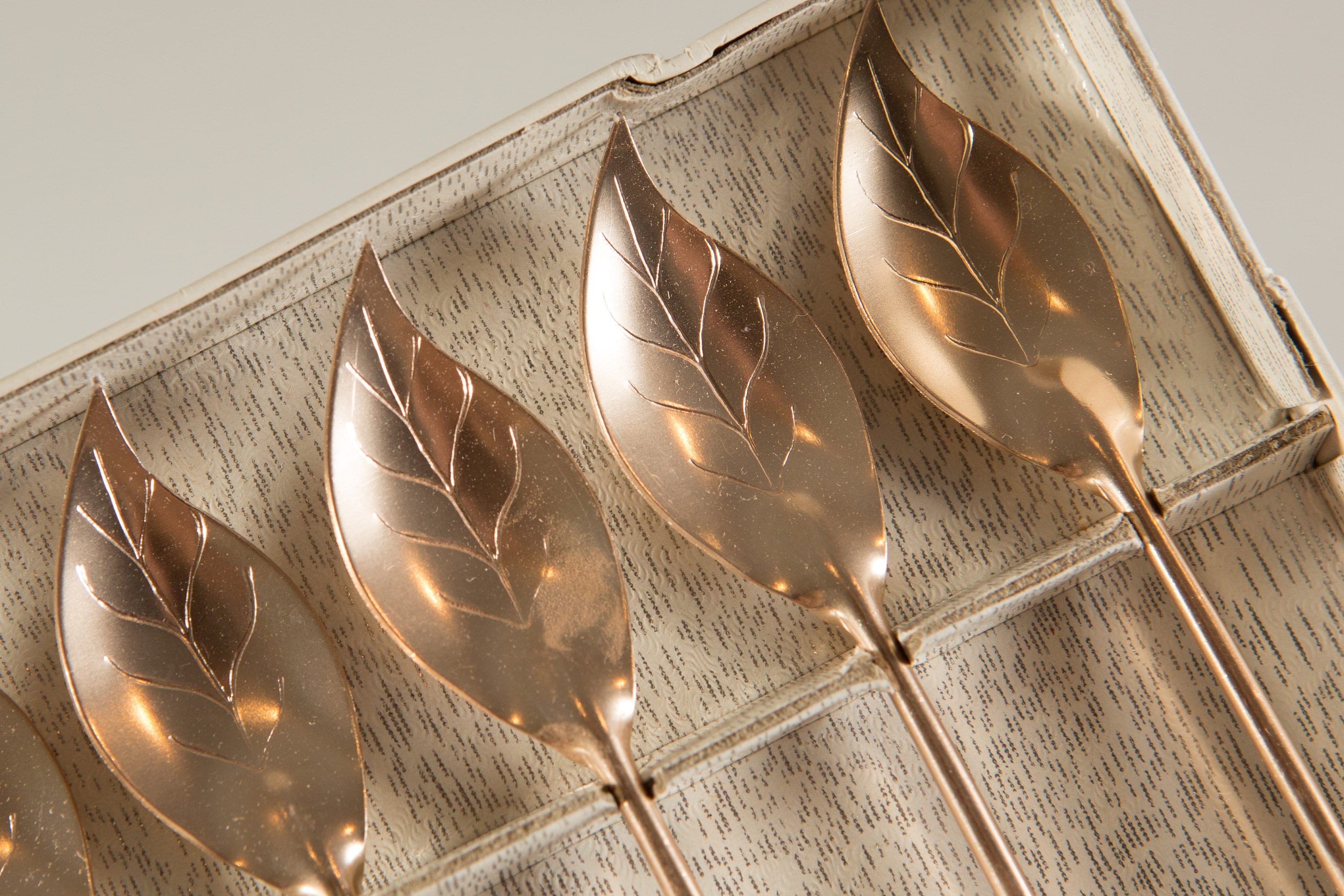 Vintage Spoon Set 8 Reynolds Aluminum Tallstirs Cocktail Mixing Spoons with Leaf Shaped Ends