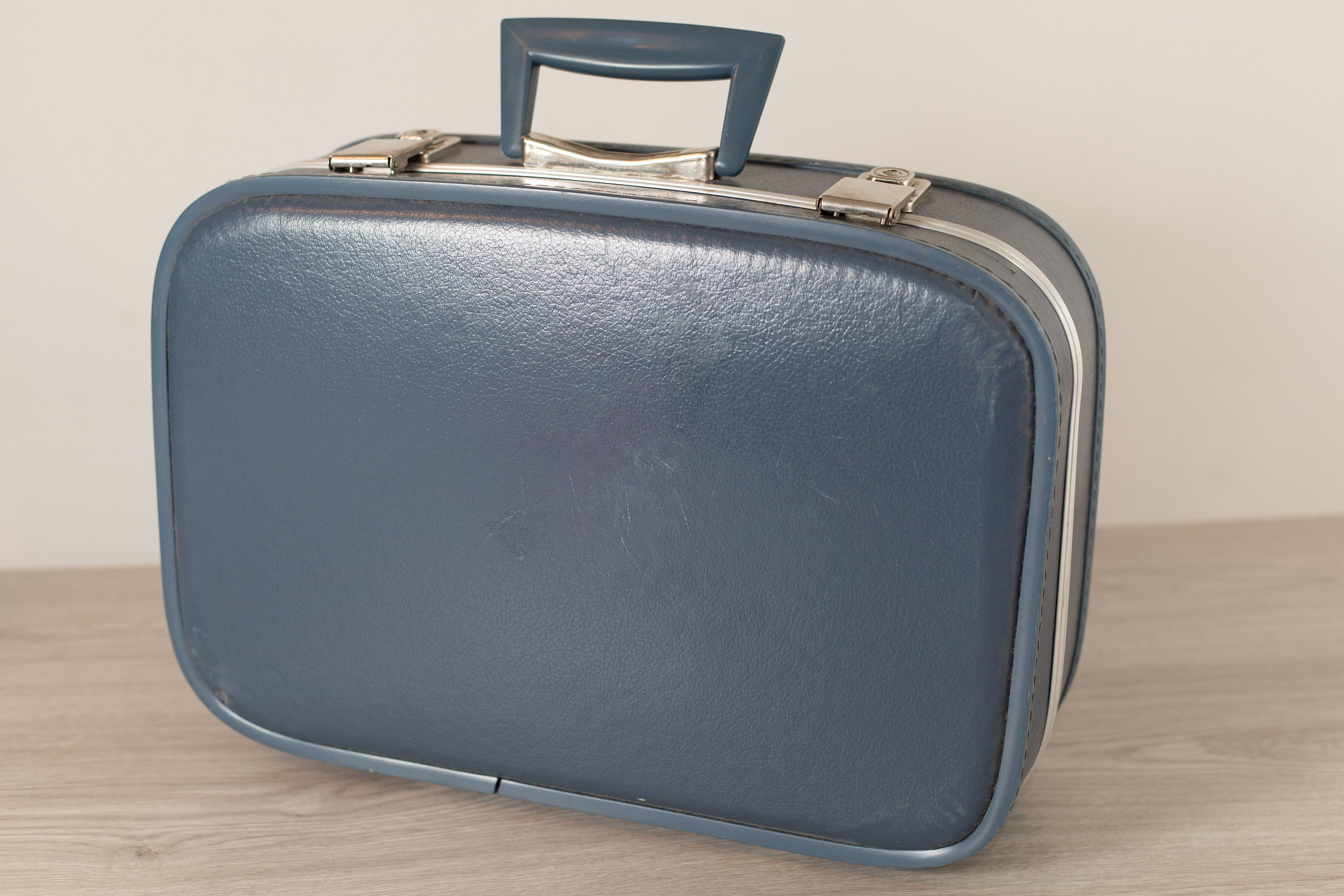 Vintage Blue Suitcase Overnight Luggage Carry on Makeup Briefcase