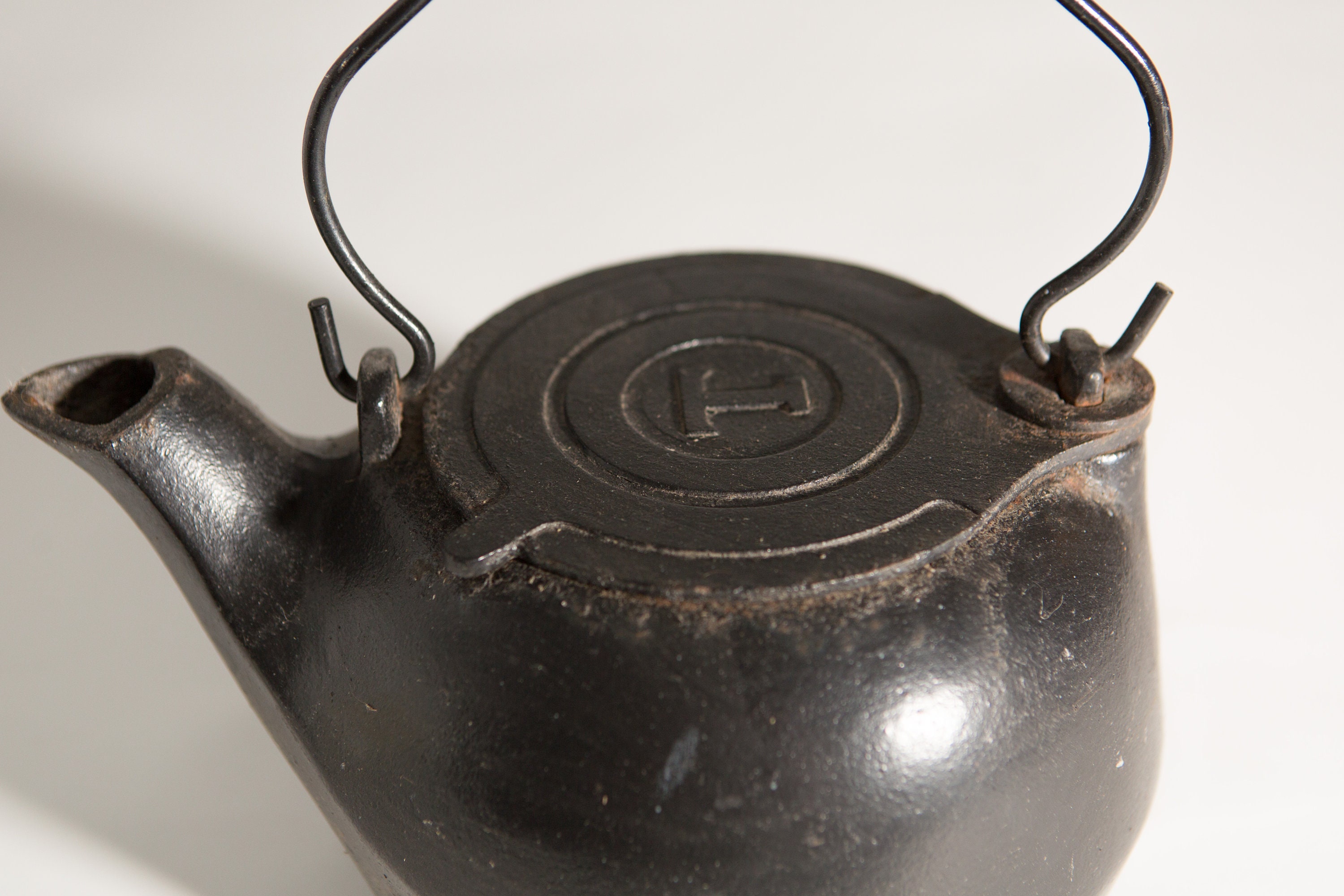 Antique Cast Iron Kettle Black Coloured Heavy Metal Teapot with Coil