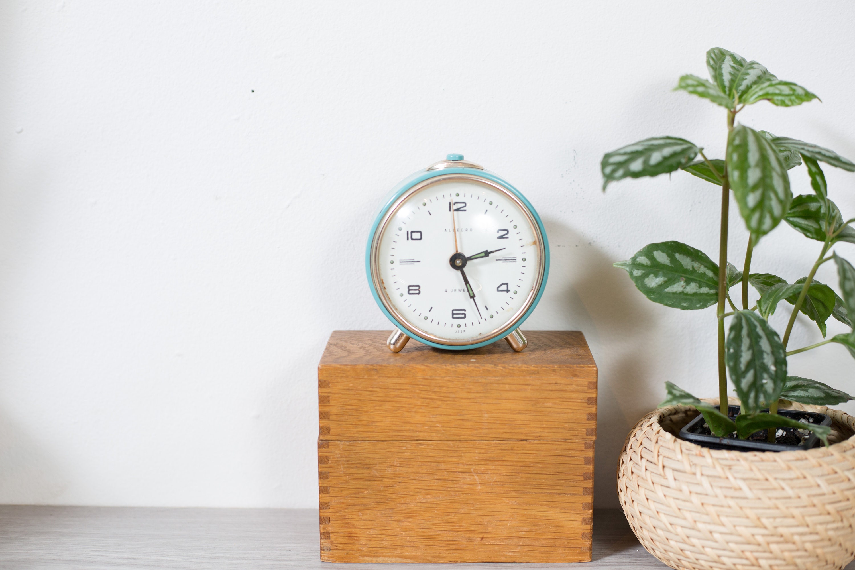Blue Alarm Clock Vintage Robin's Egg Blue Small Alarm Clock Allegro