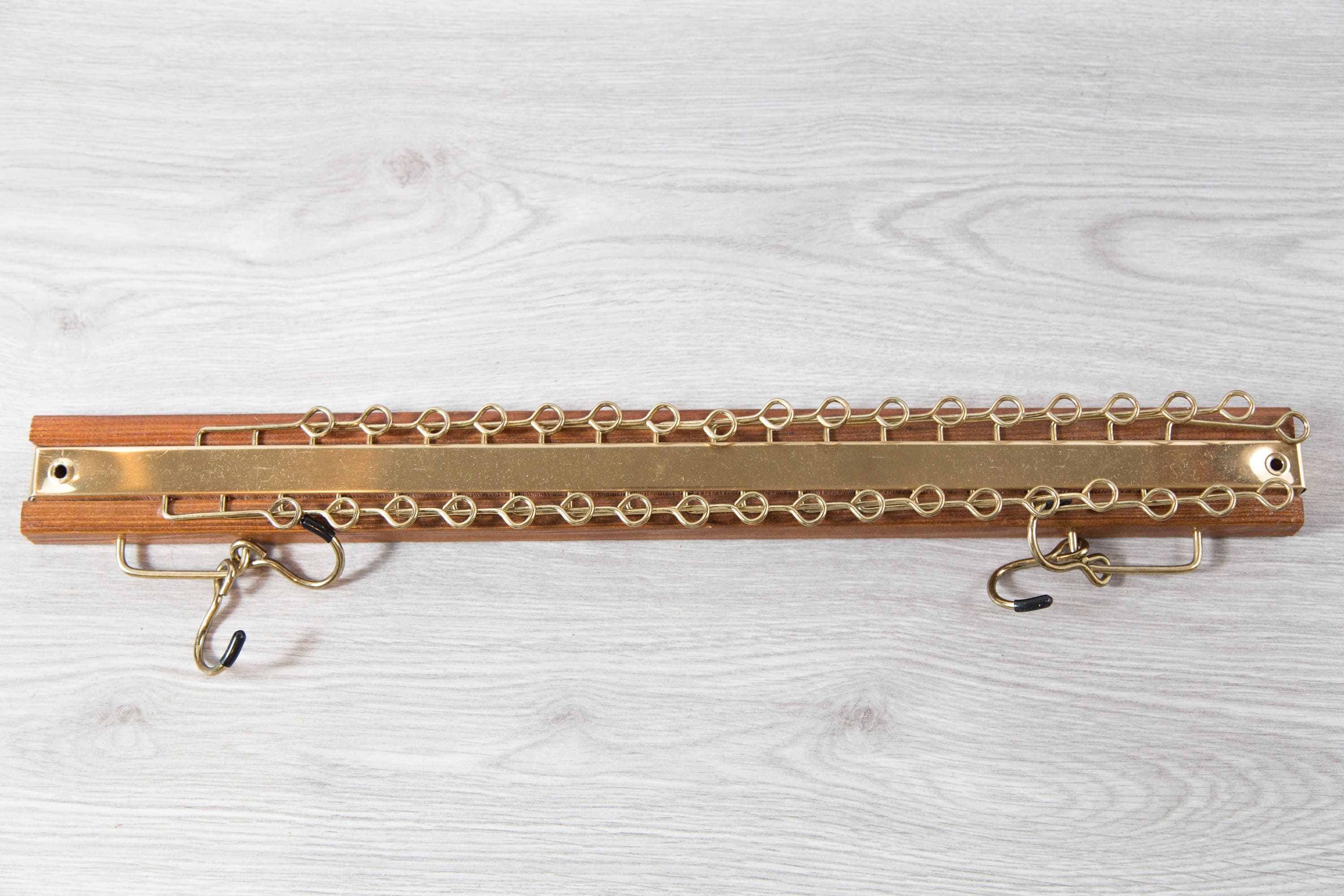 Vintage Tie Rack / Necktie Display Hooks / Mens Retro Belt Hanger