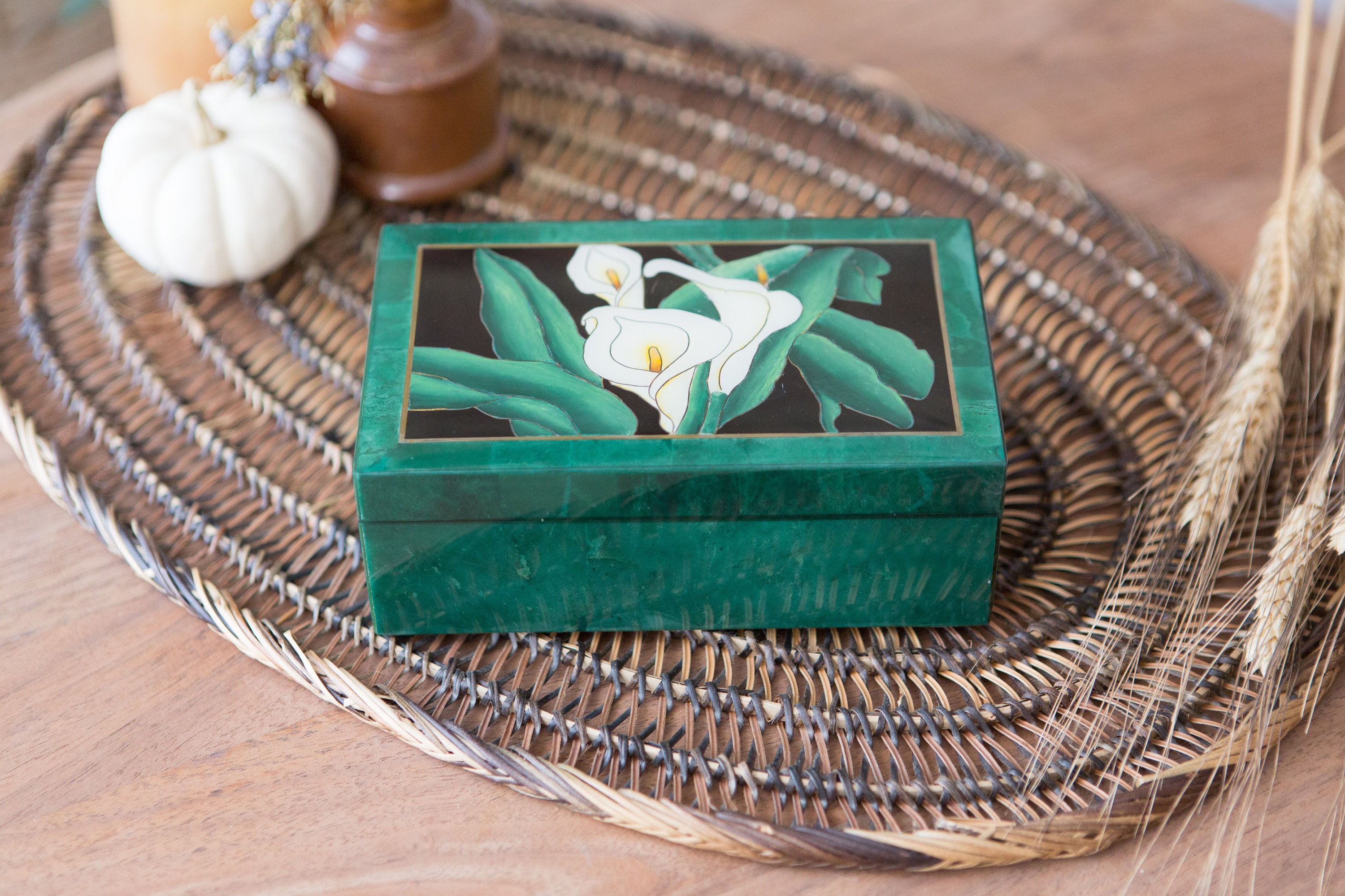 Green Jewelry Box 1980's Vintage Lily Flower Decorated Emerald